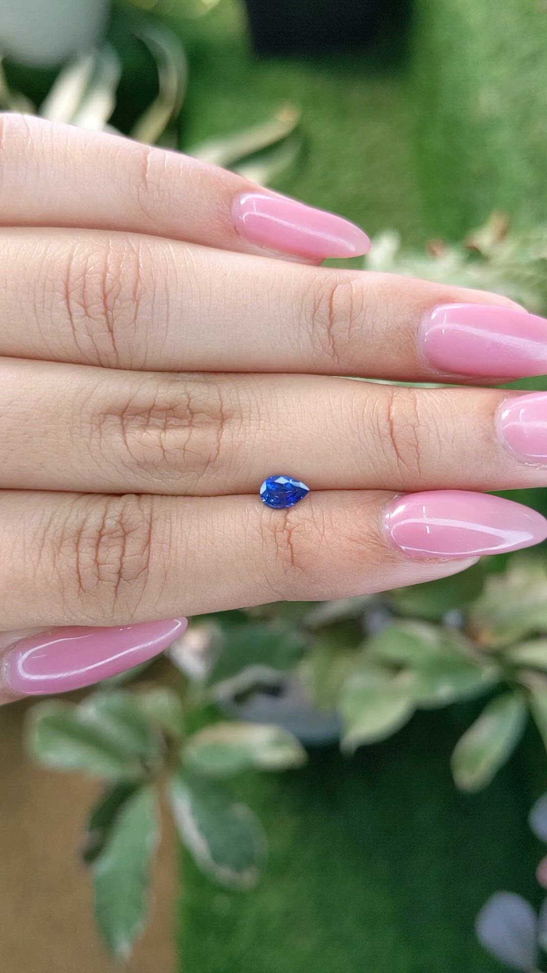 0.39 Ct. Blue Sapphire from Ceylon (Sri Lanka) Size Video