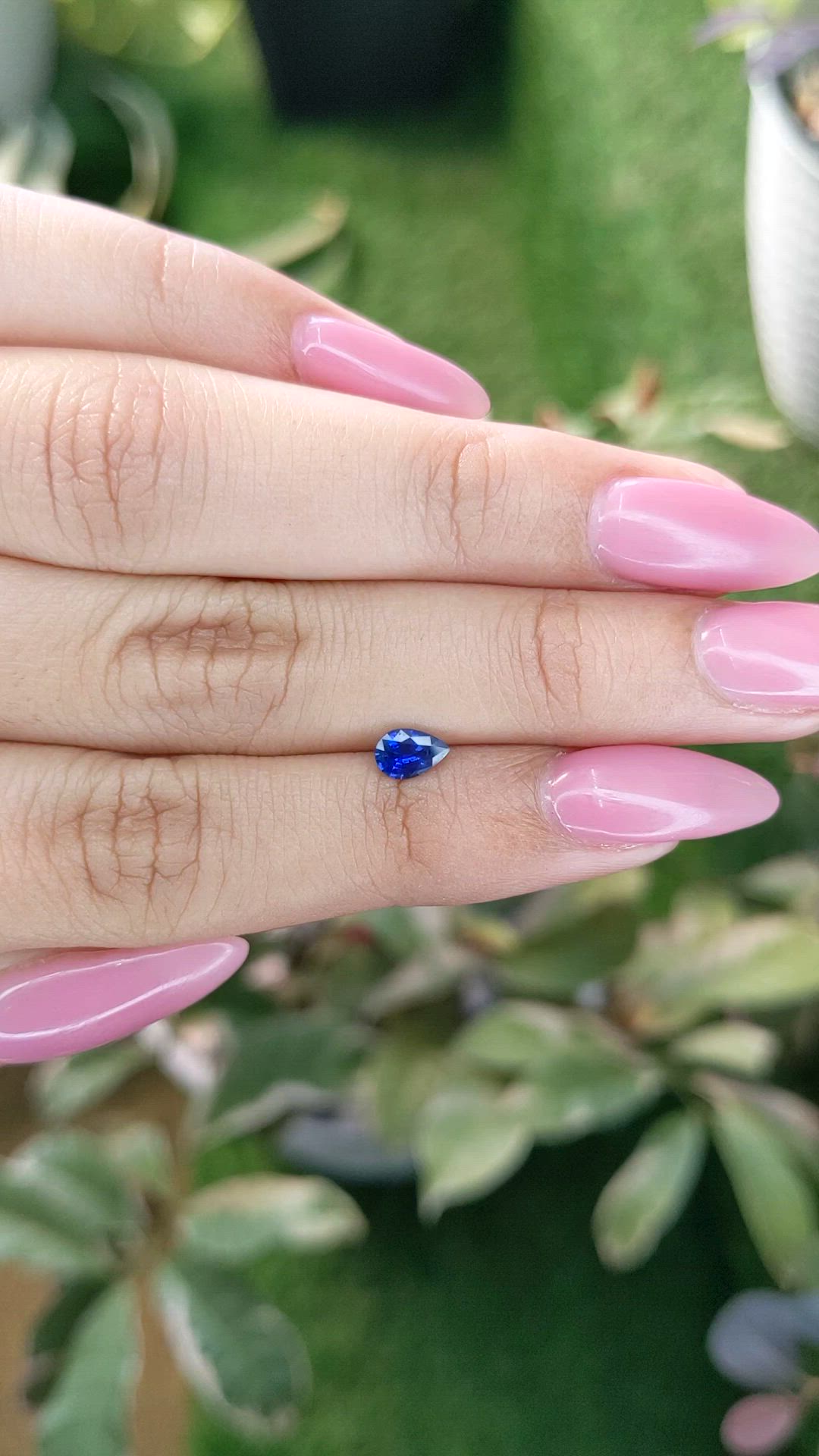 0.43 Ct. Blue Sapphire from Ceylon (Sri Lanka) Size Video