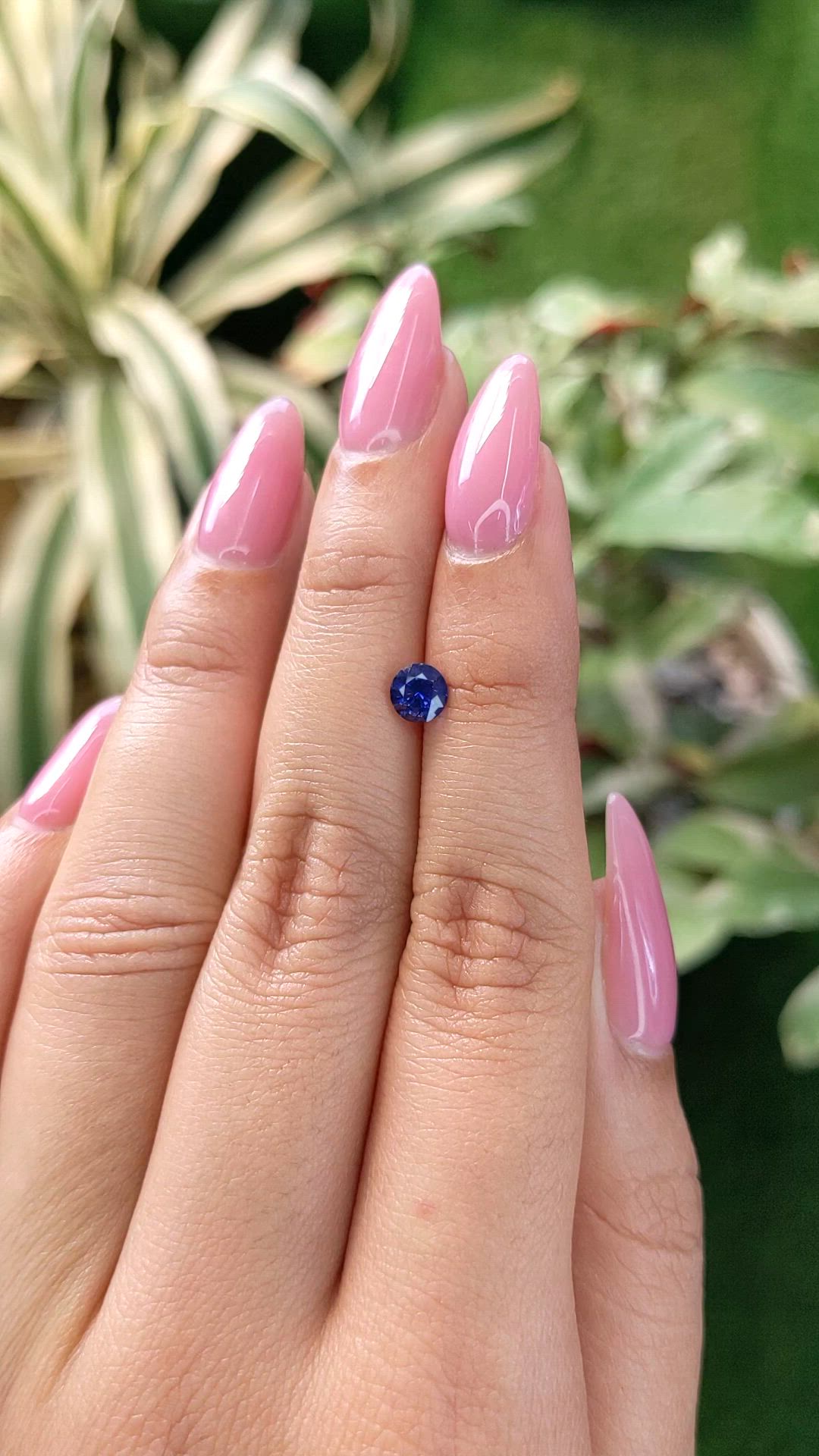 0.78 Ct. Blue Sapphire from Ceylon (Sri Lanka) Size Video