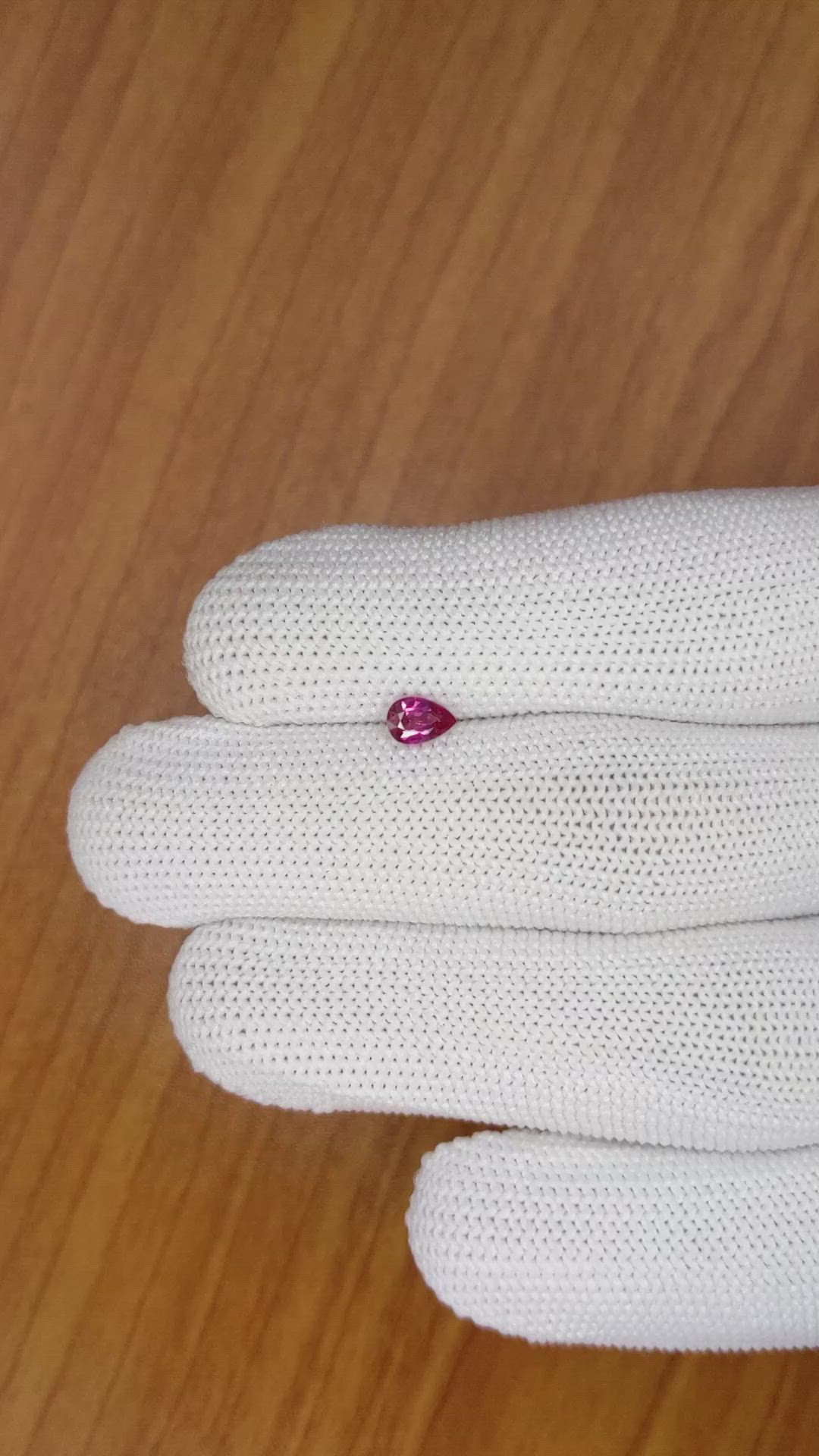0.37 Ct. Pink Sapphire from Ceylon (Sri Lanka) Size Video