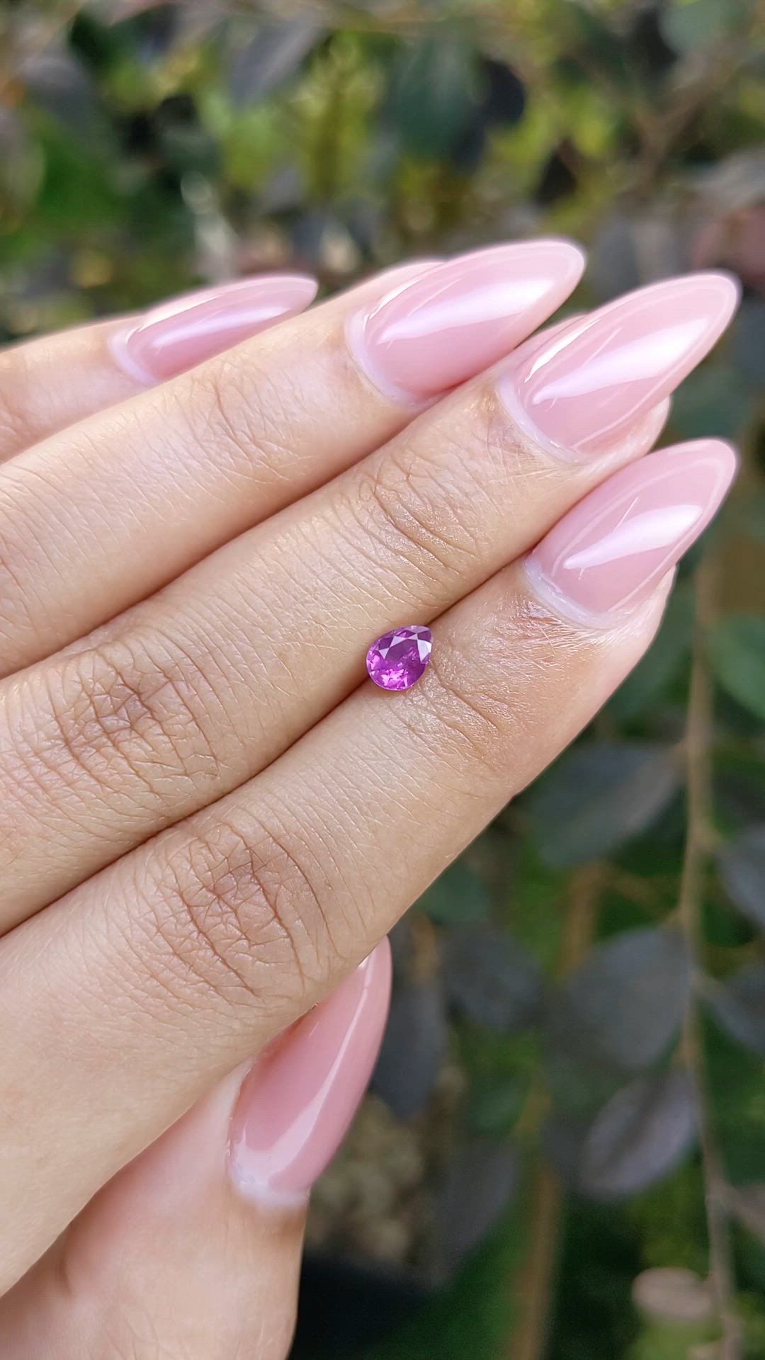 0.48 Ct. Pinkish Purple Sapphire from Ceylon (Sri Lanka) Size Video
