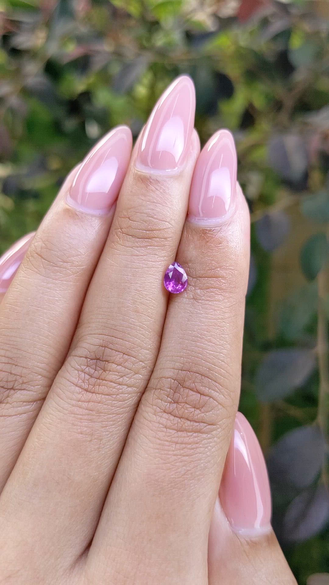0.48 Ct. Pinkish Purple Sapphire from Ceylon (Sri Lanka) Size Video
