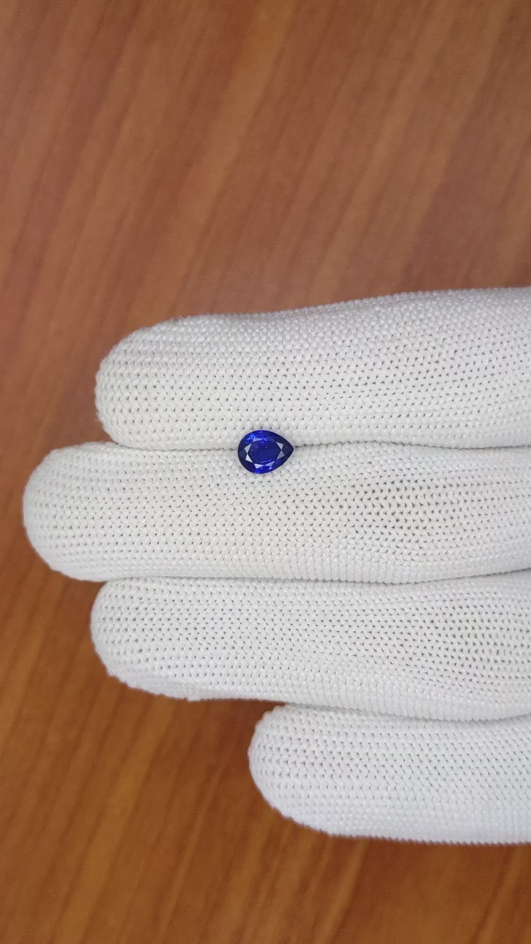 0.72 Ct. Blue Sapphire from Ceylon (Sri Lanka) Size Video