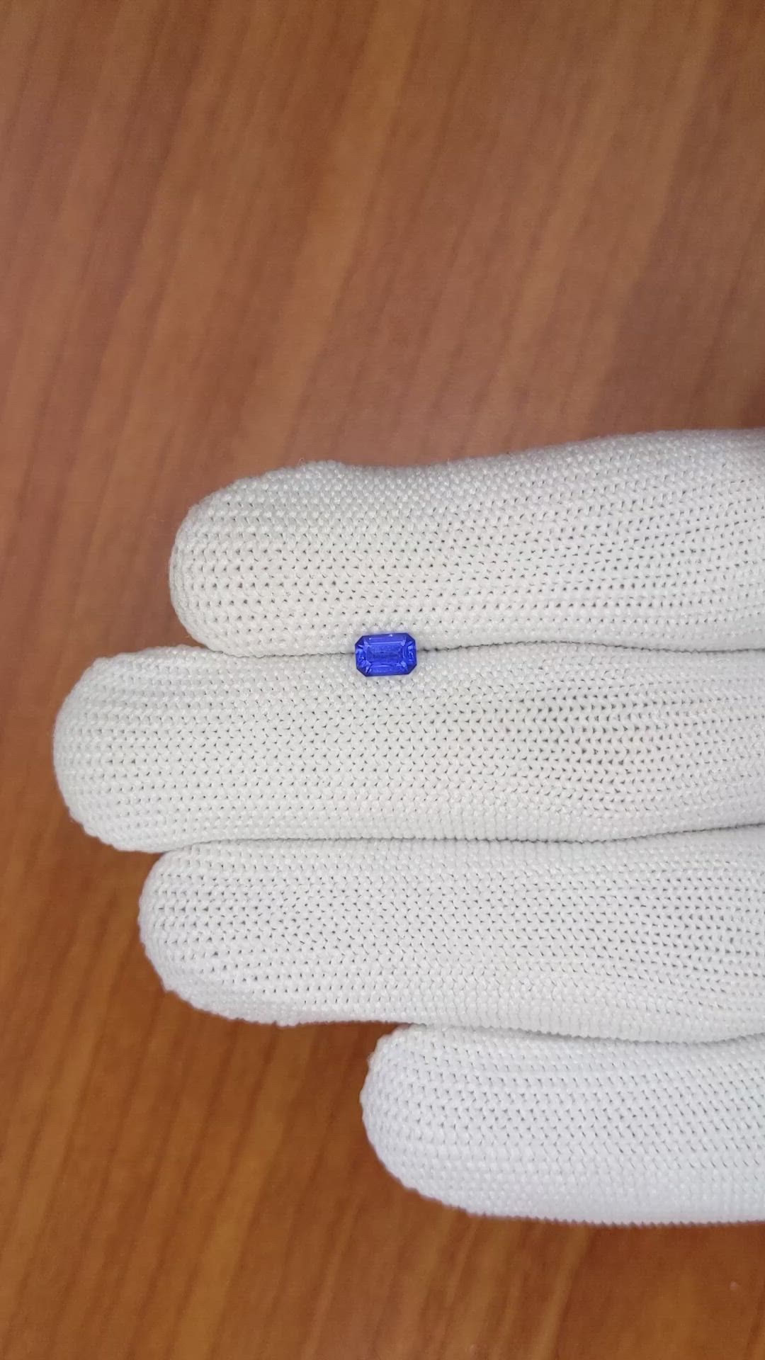 0.48 Ct. Blue Sapphire from Ceylon (Sri Lanka) Size Video