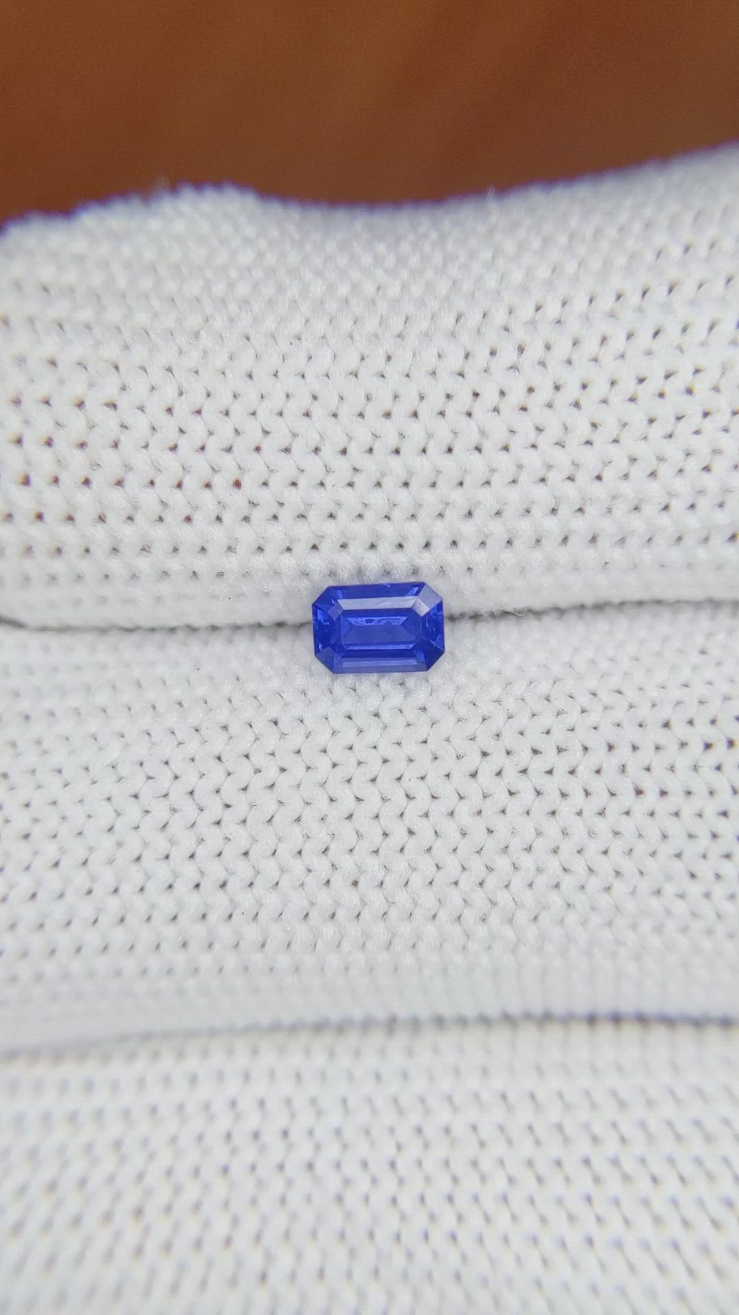 0.48 Ct. Blue Sapphire from Ceylon (Sri Lanka) Size Video