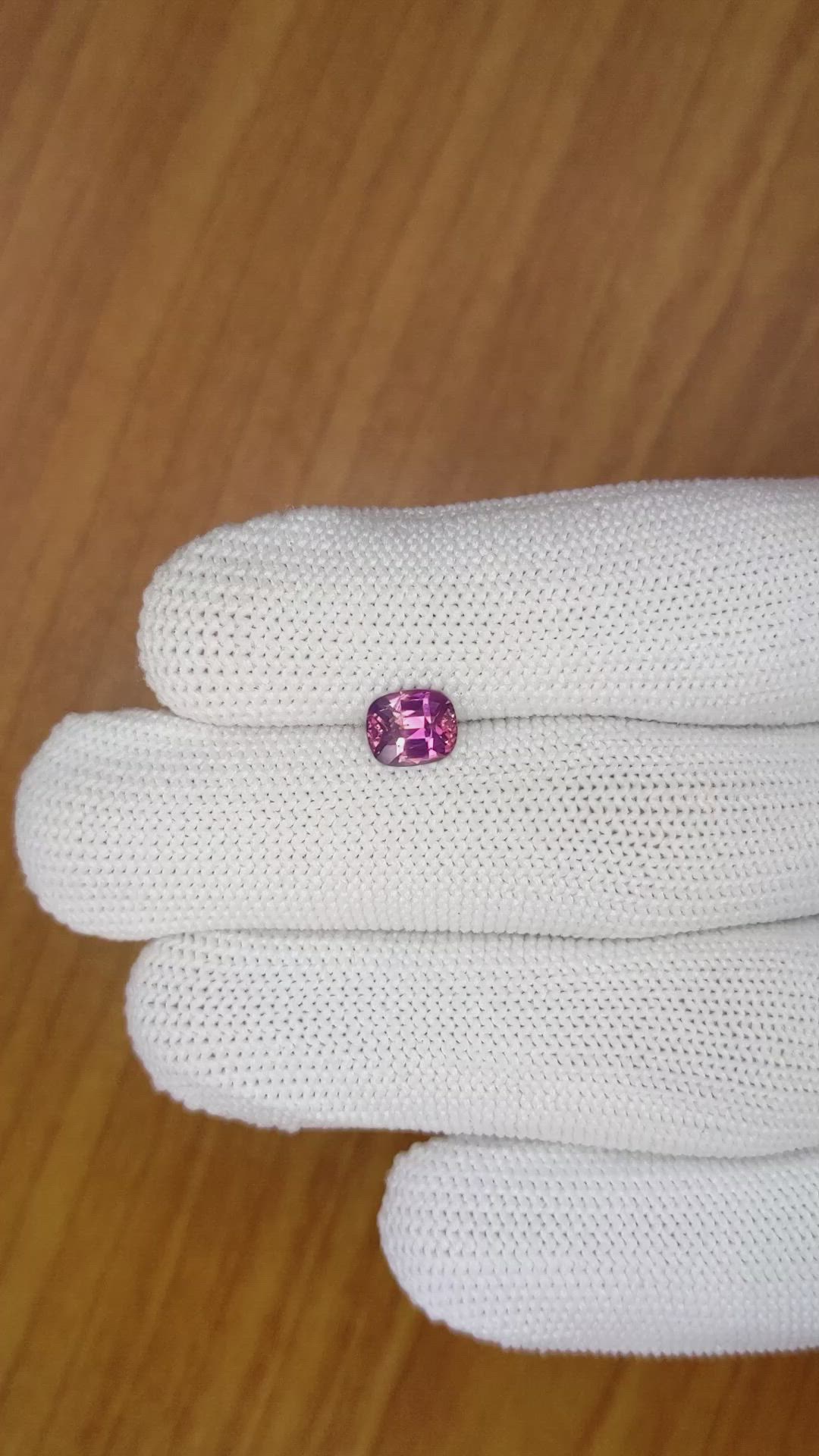1.20 Ct. Purplish Pink Sapphire from Ceylon (Sri Lanka) Size Video