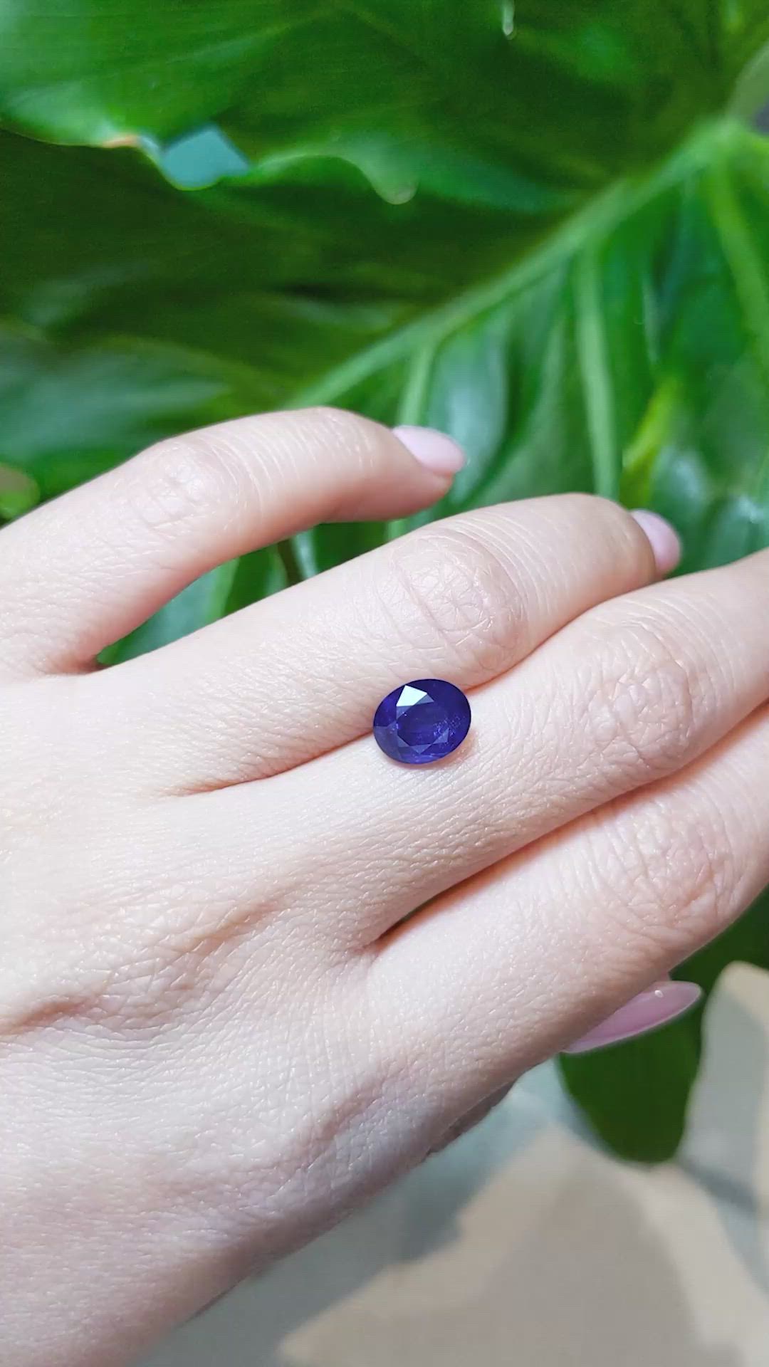 3.08 Ct. Blue Sapphire from Ceylon (Sri Lanka) Size Video