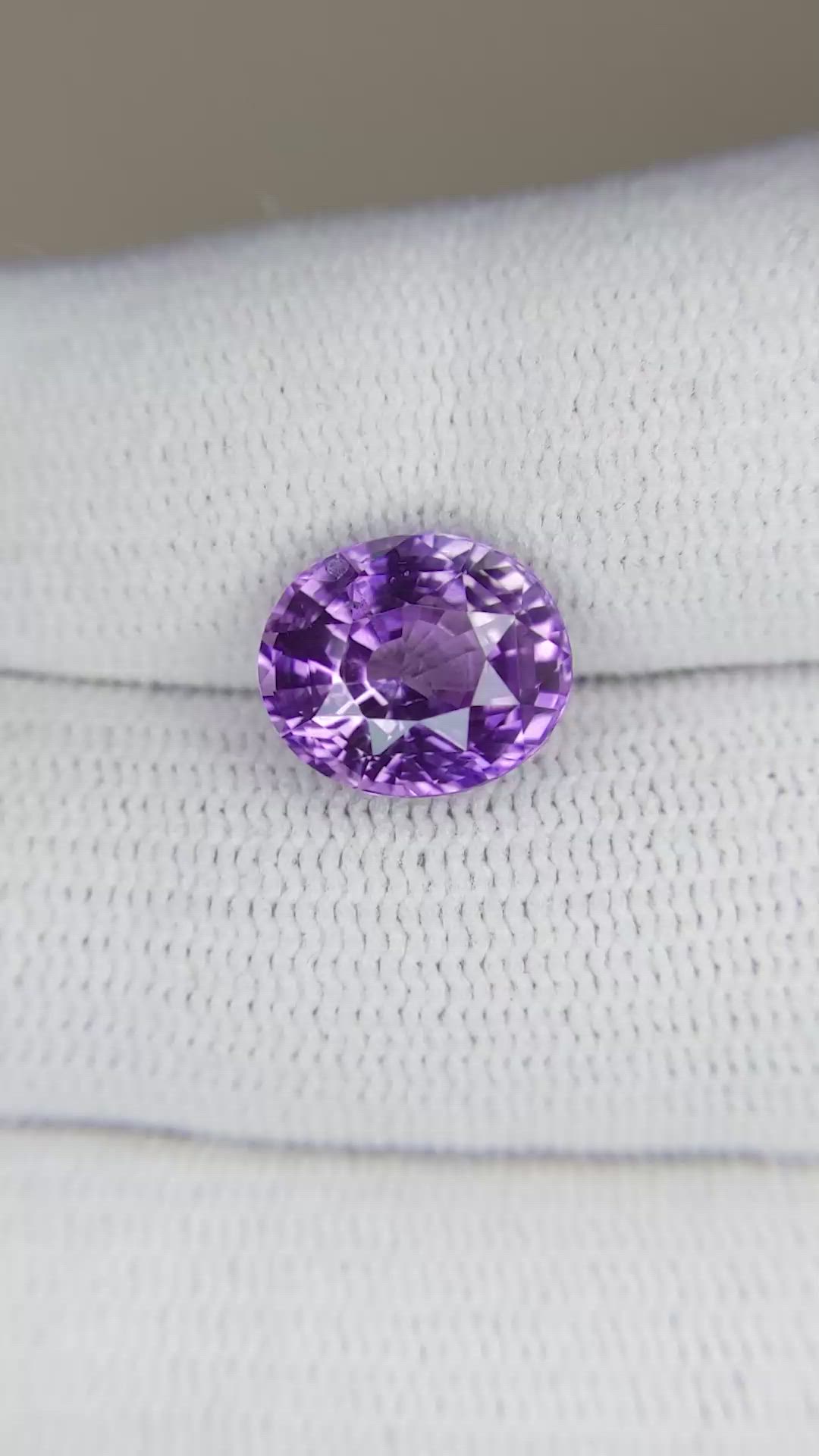 5.00 Ct. Purple Sapphire from Ceylon (Sri Lanka) Size Video