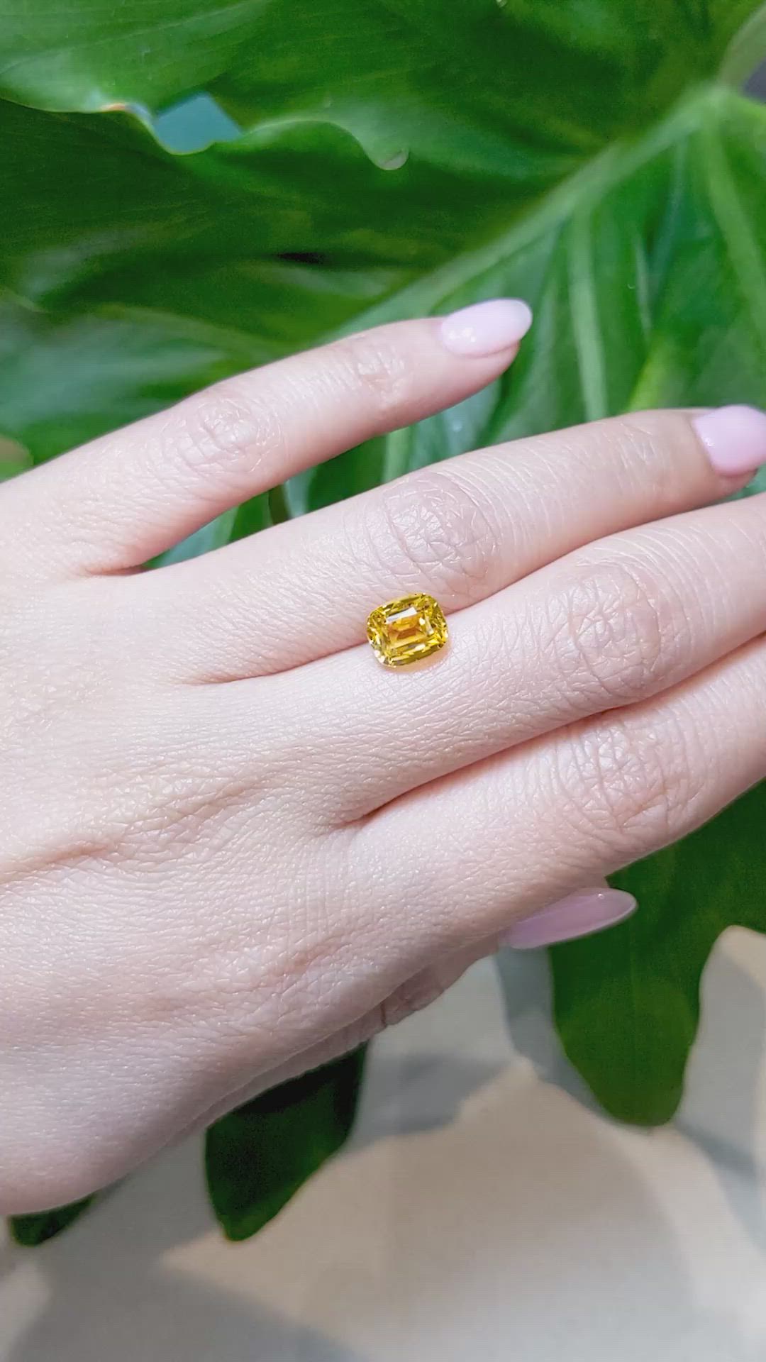 3.06 Ct. Orangish Yellow Sapphire from Ceylon (Sri Lanka) Size Video