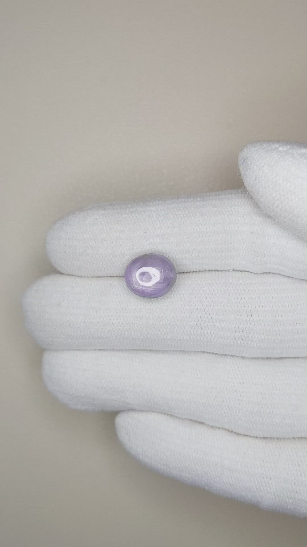 5.89 Ct. Bluish Purple Star Sapphire from Ceylon (Sri Lanka) Size Video