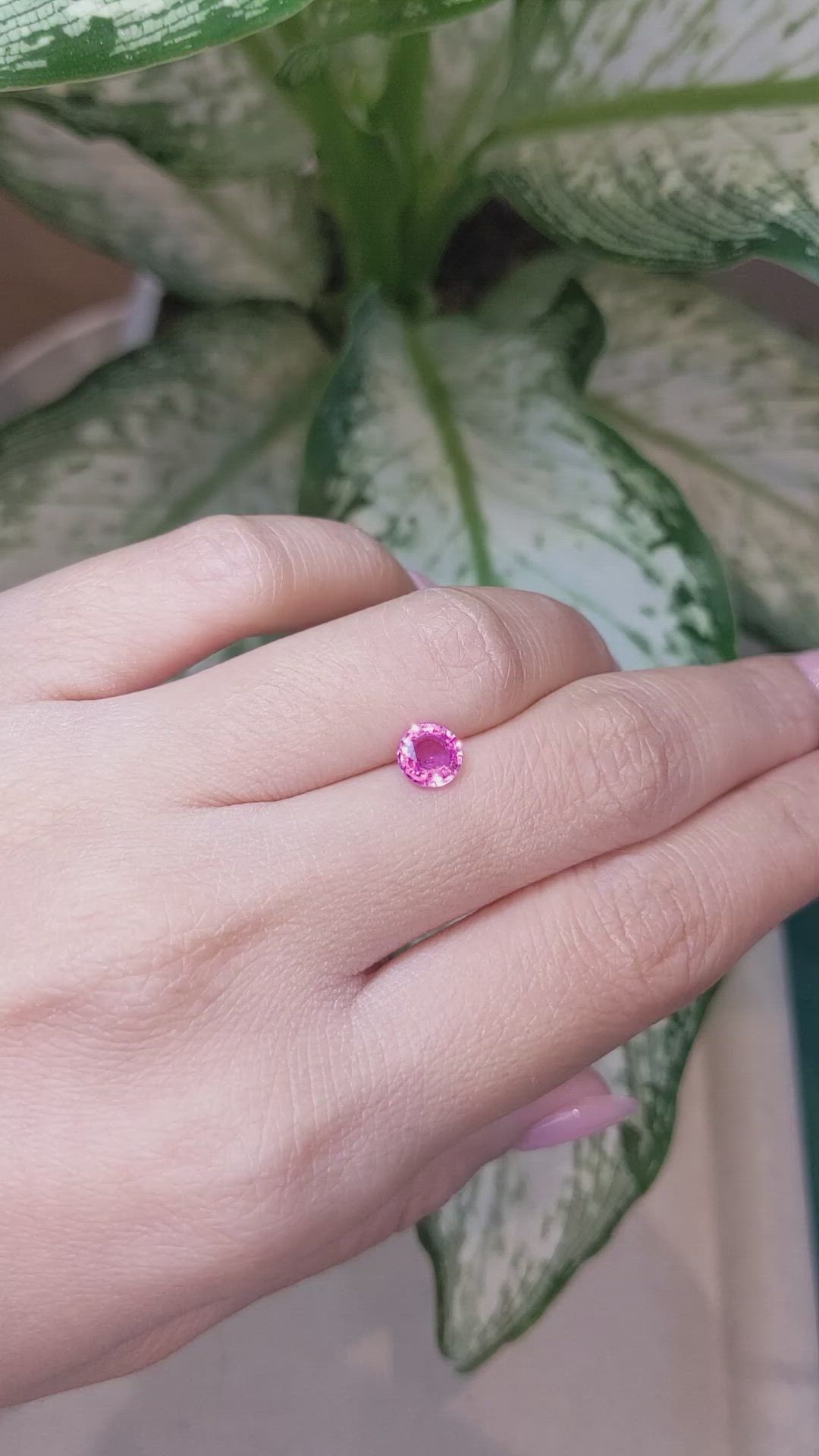 1.02 Ct. Pink Sapphire from Ceylon (Sri Lanka) Size Video