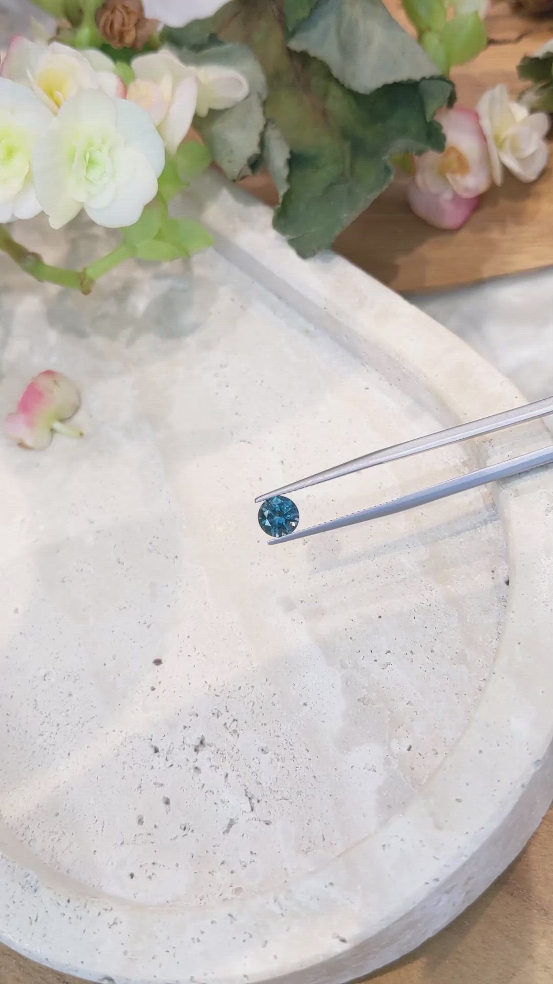 1.13 Ct. Greenish Blue Sapphire from Montana Size Video