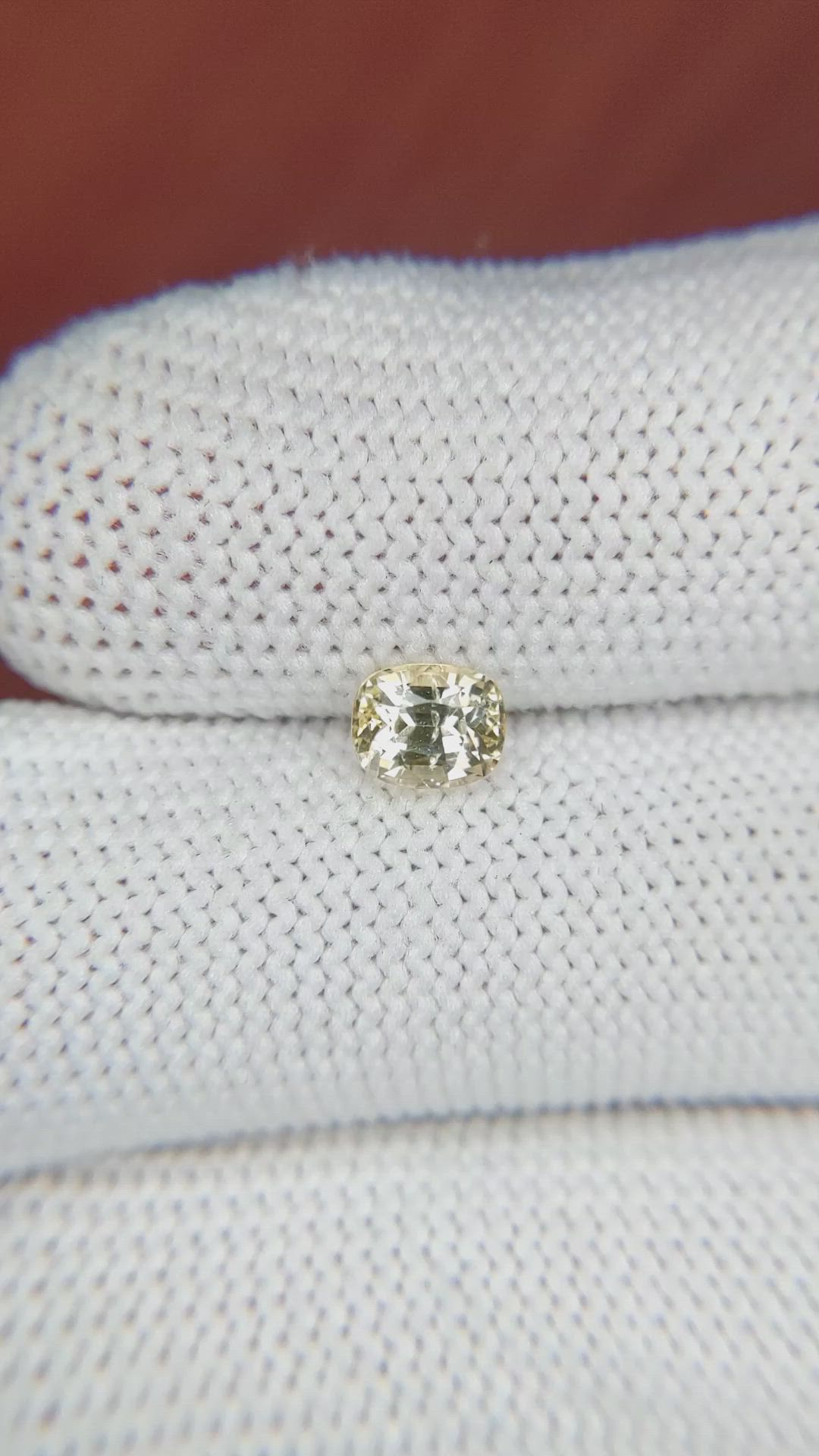 0.88 Ct. Yellow Sapphire from Ceylon (Sri Lanka) Size Video