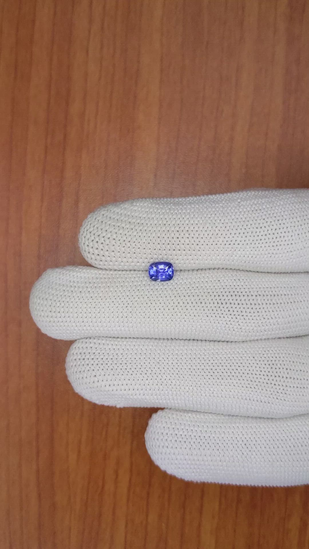 0.71 Ct. Blue Sapphire from Ceylon (Sri Lanka) Size Video