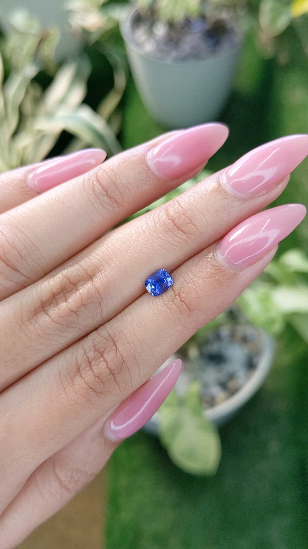 0.71 Ct. Blue Sapphire from Ceylon (Sri Lanka) Size Video