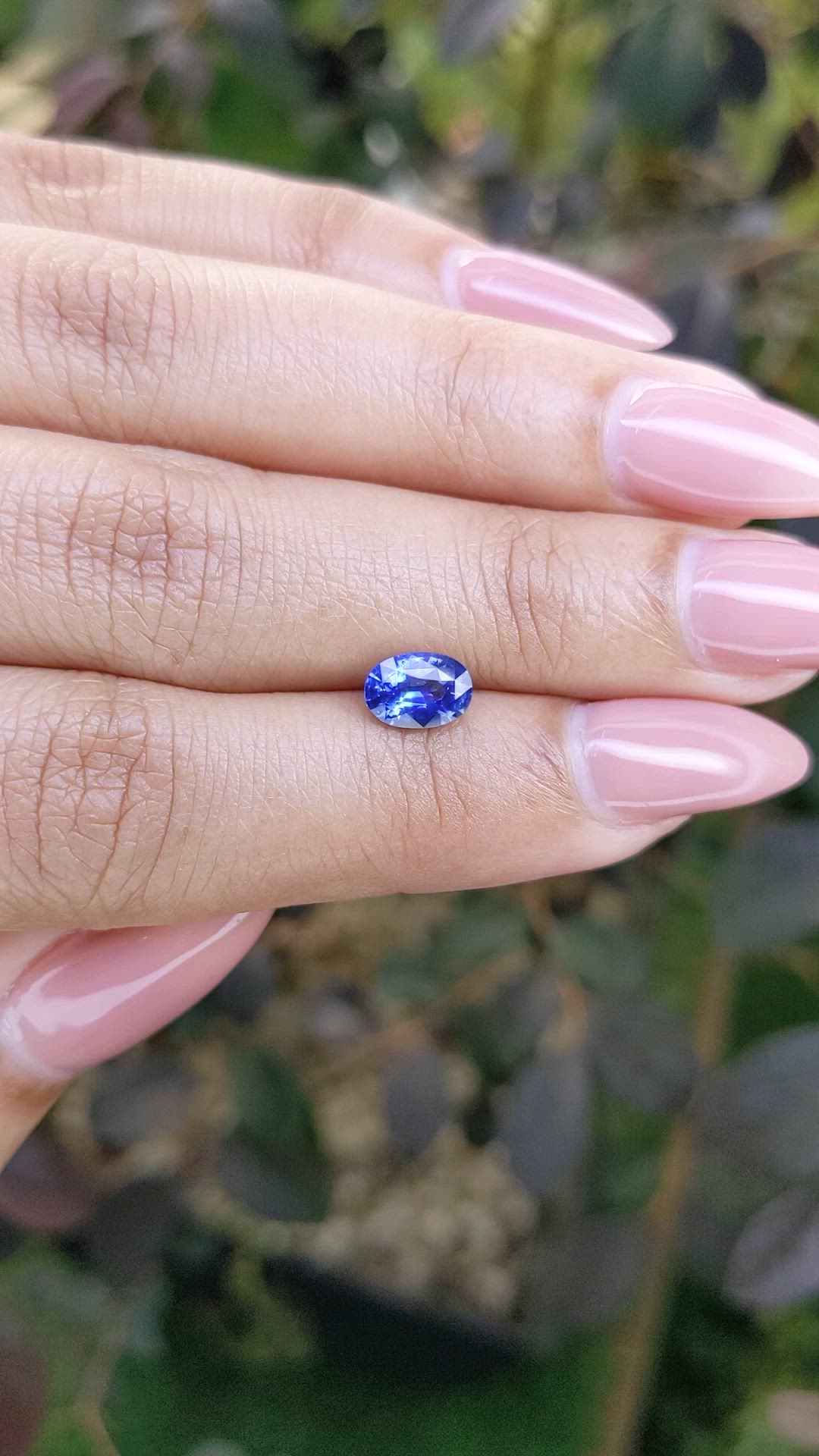 1.15 Ct. Blue Sapphire from Ceylon (Sri Lanka) Size Video