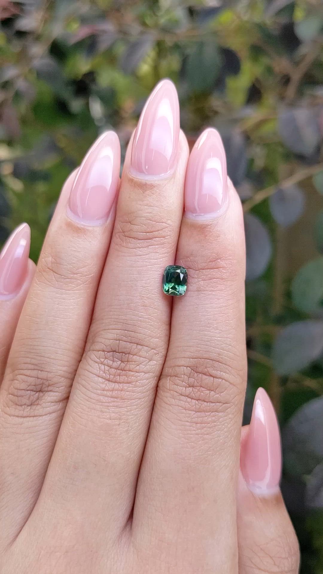 1.02 Ct. Green Sapphire from Ceylon (Sri Lanka) Size Video