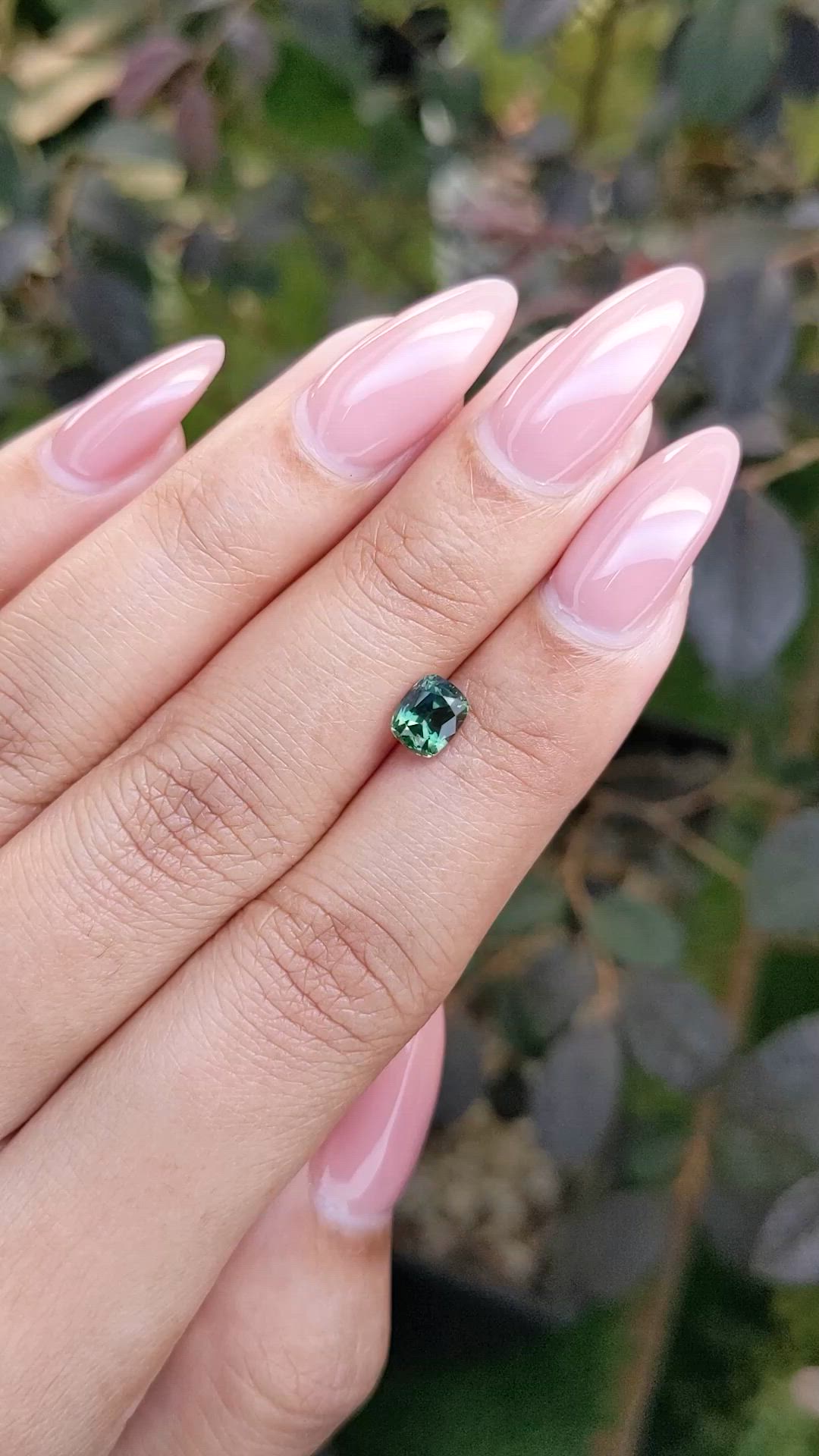 1.02 Ct. Green Sapphire from Ceylon (Sri Lanka) Size Video