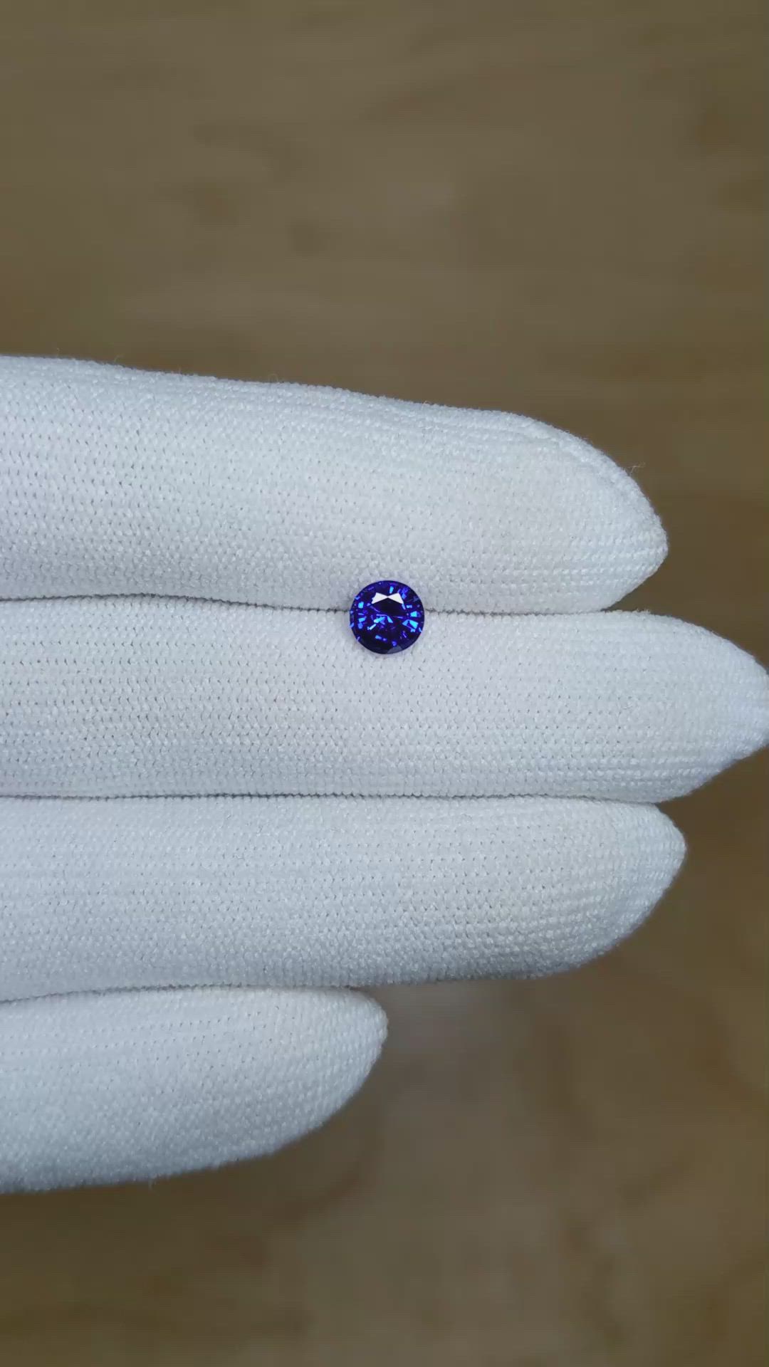 0.82 Ct. Blue Sapphire from Ceylon (Sri Lanka) Size Video
