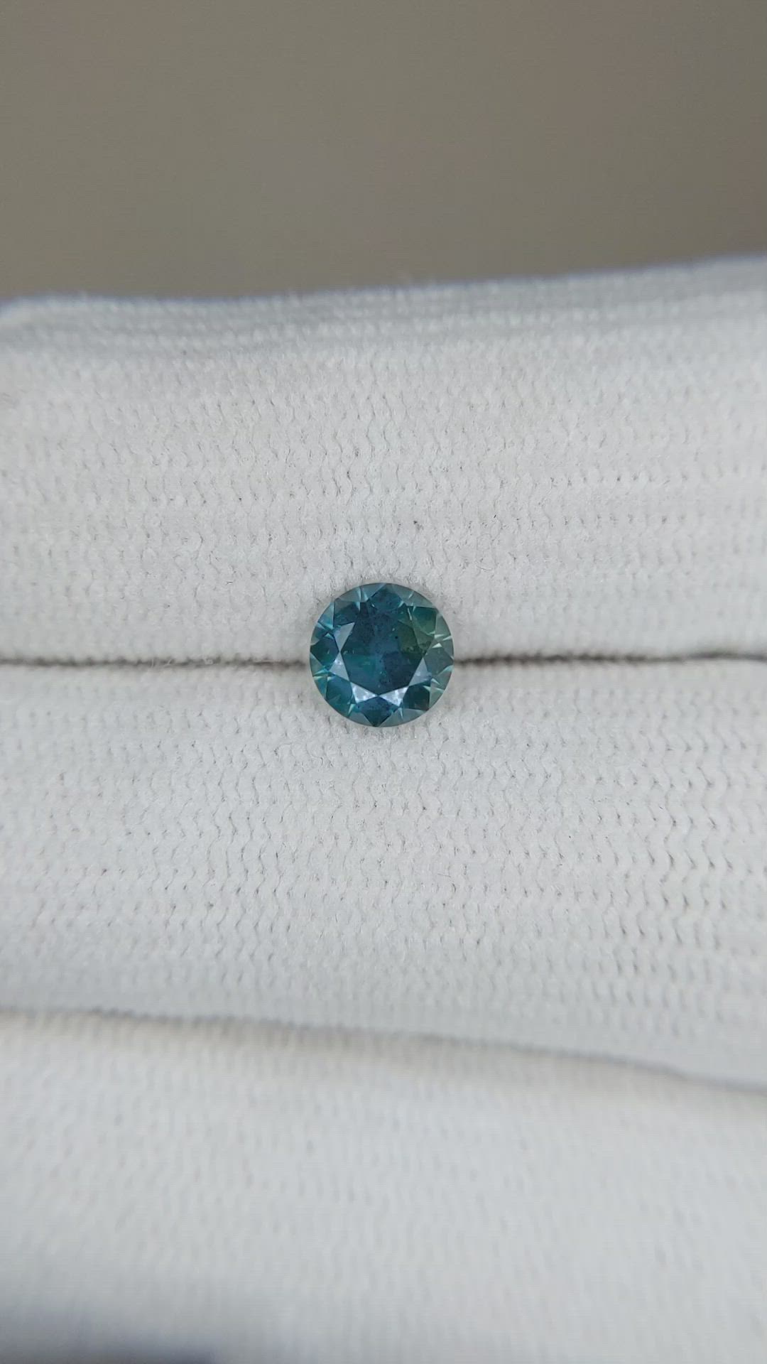 0.82 Ct. Greenish Blue Sapphire from Montana Size Video
