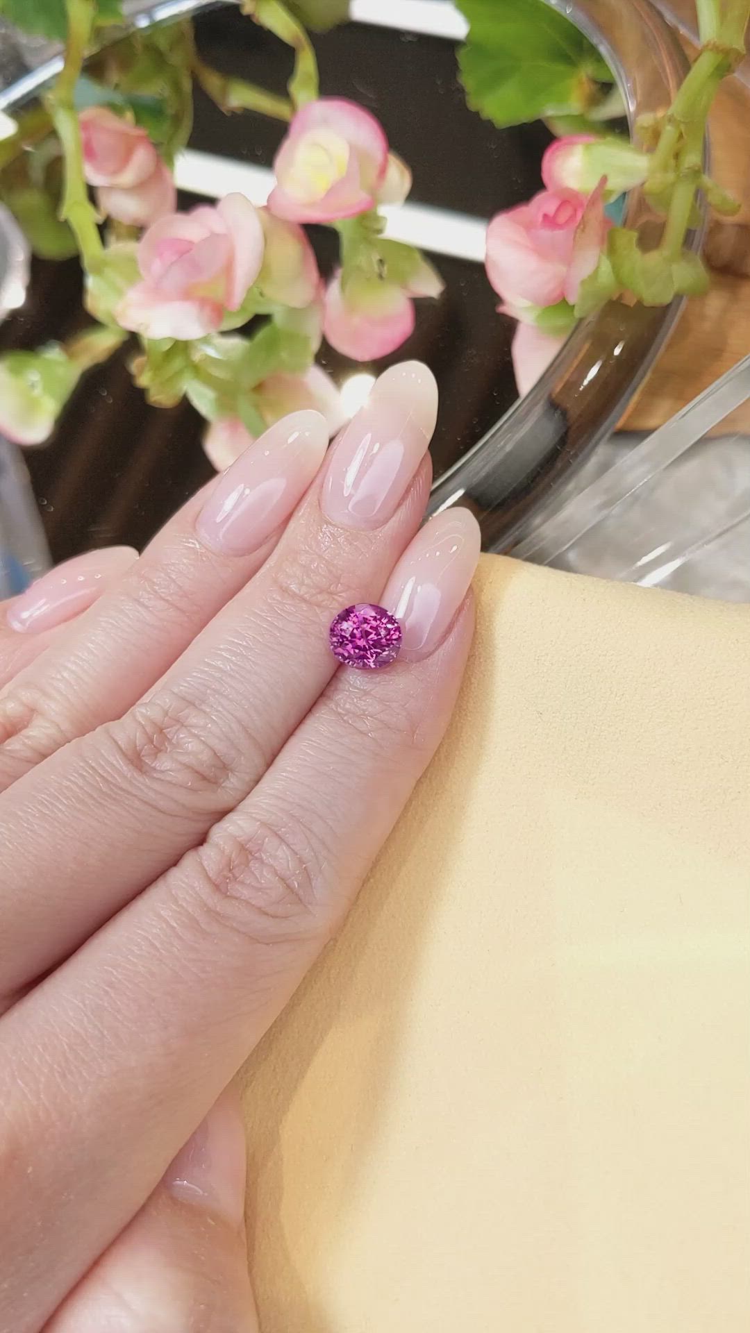 2.65 Ct. Pink Sapphire from Ceylon (Sri Lanka) Size Video