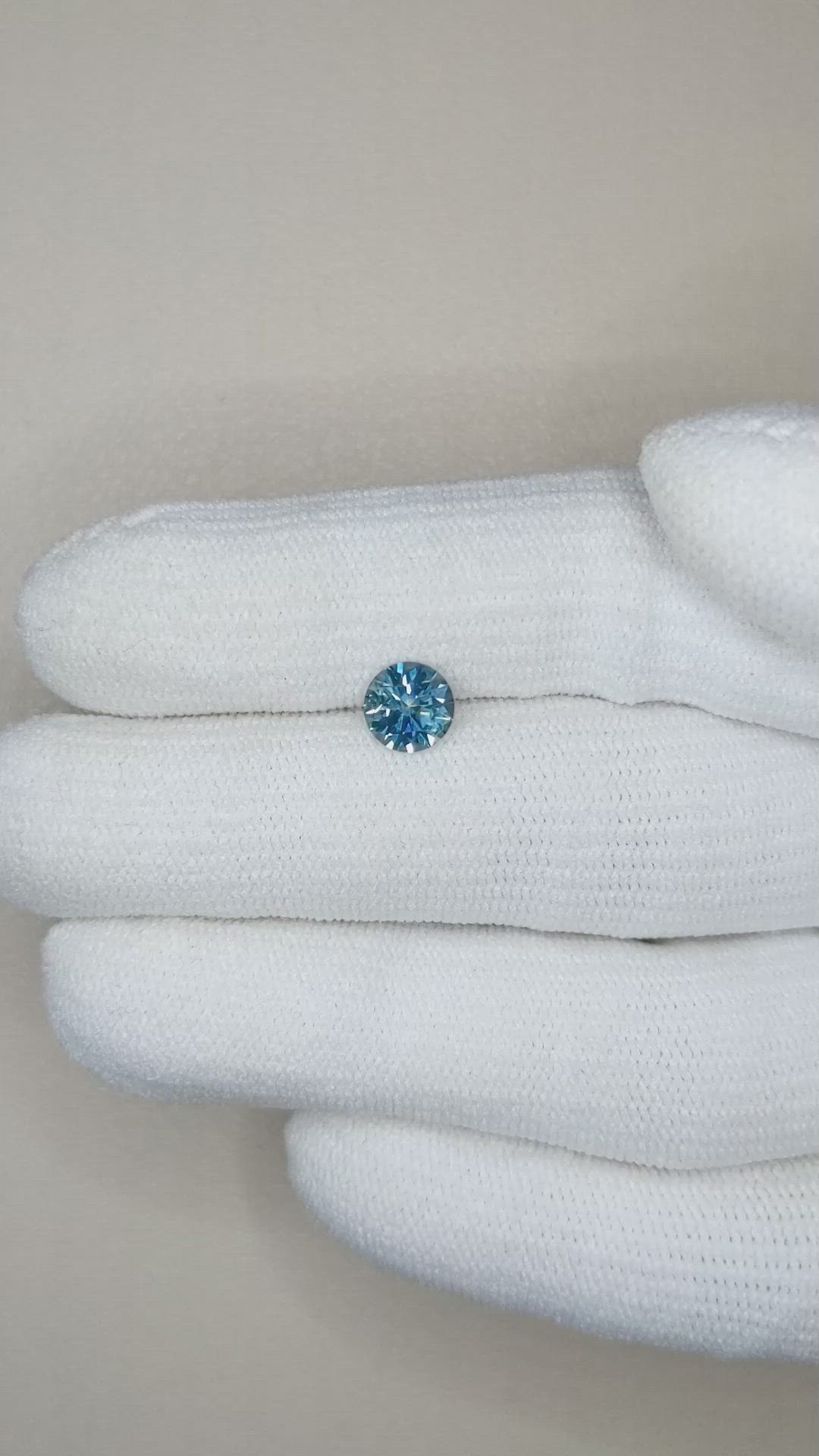 1.03 Ct. Blue Sapphire from Montana Size Video
