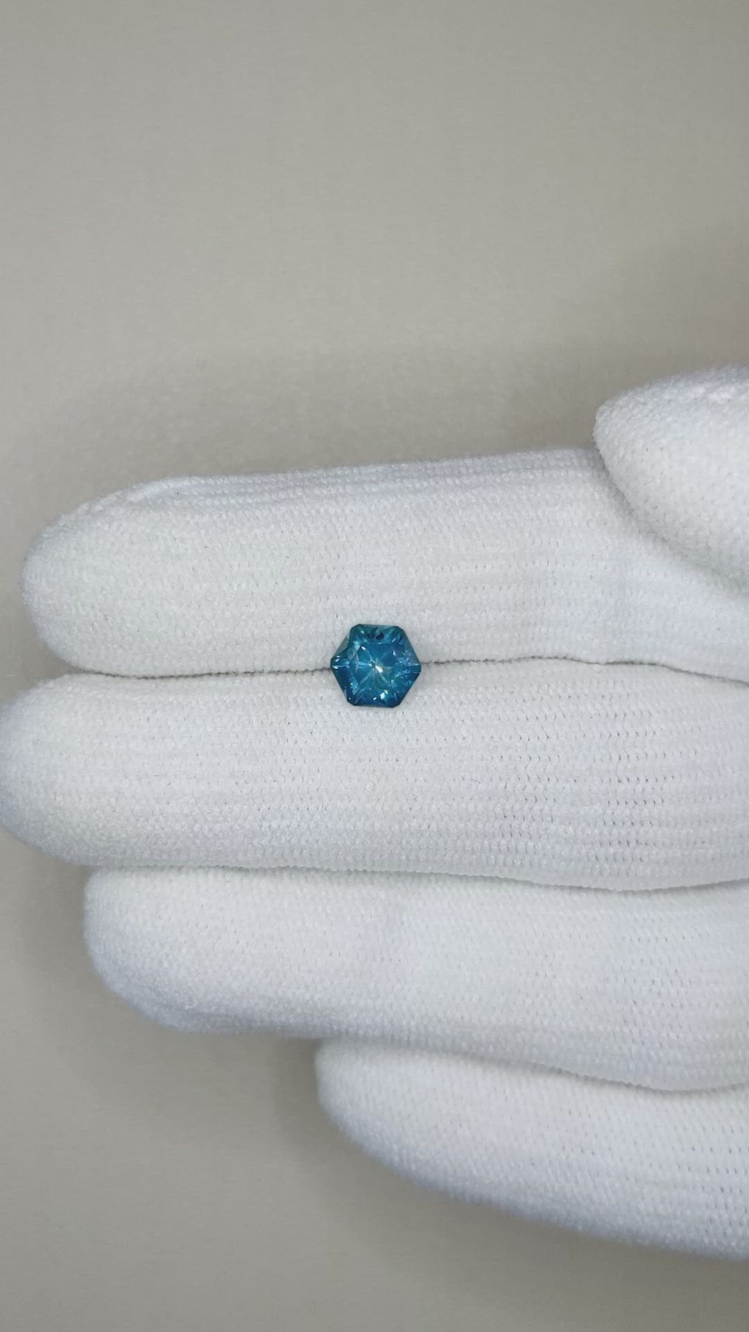 1.09 Ct. Greenish Blue Sapphire from Montana Size Video