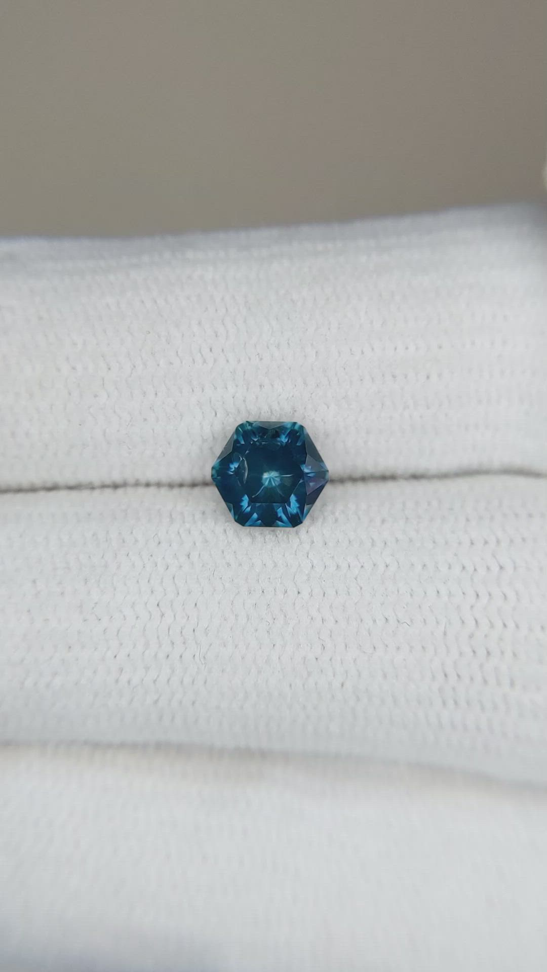1.09 Ct. Greenish Blue Sapphire from Montana Size Video