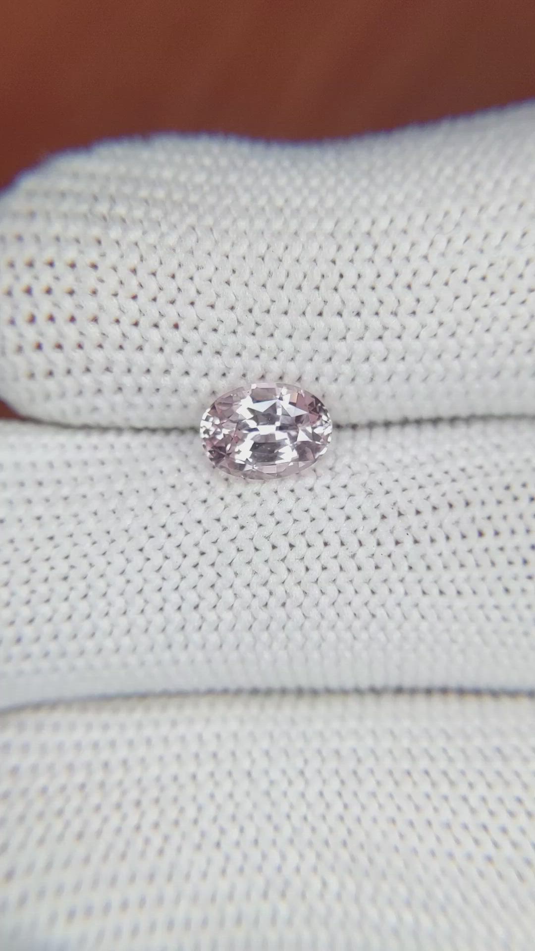 1.29 Ct. Pink Sapphire from Ceylon (Sri Lanka) Size Video