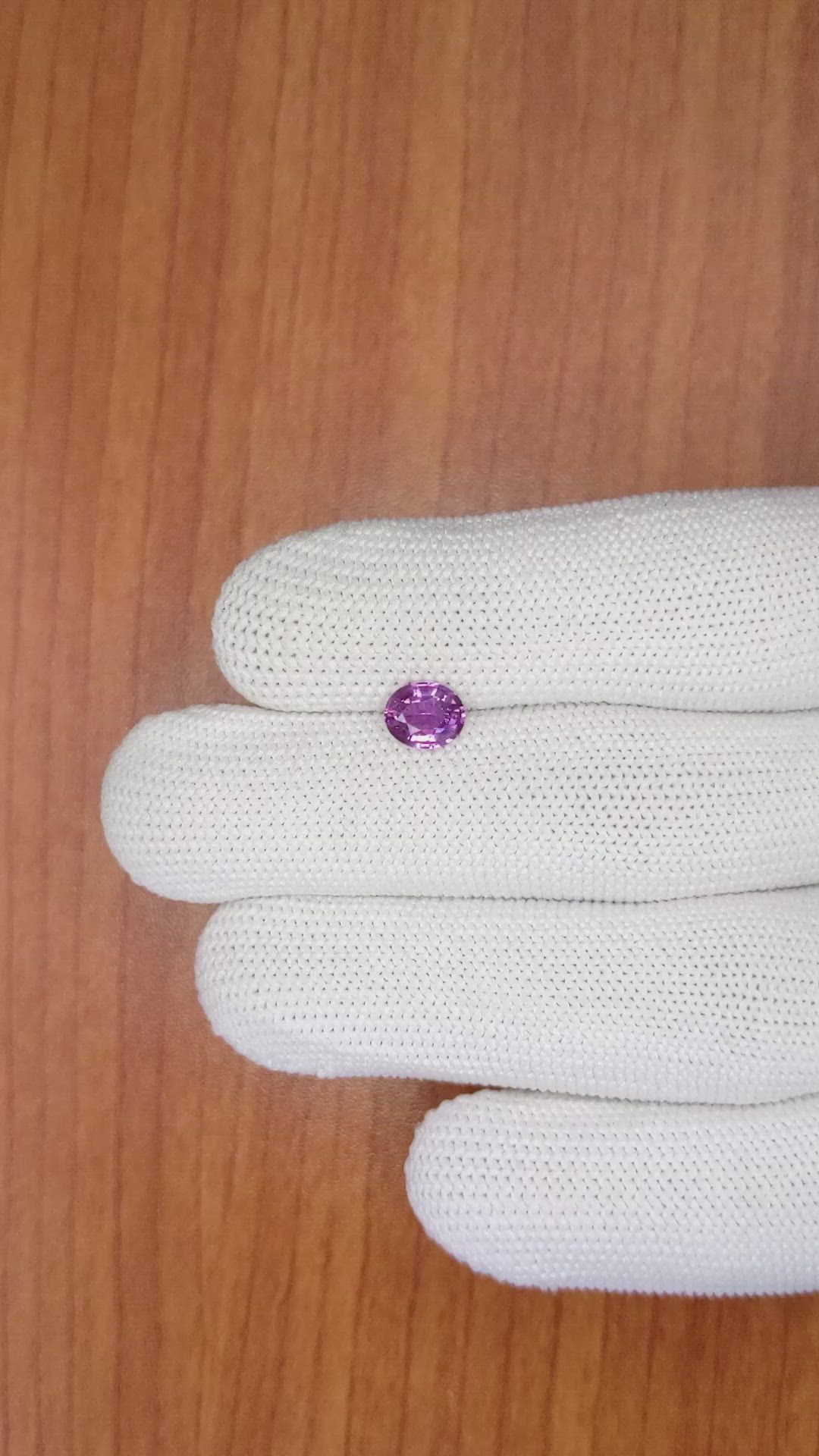 1.01 Ct. Pinkish Purple Sapphire from Ceylon (Sri Lanka) Size Video