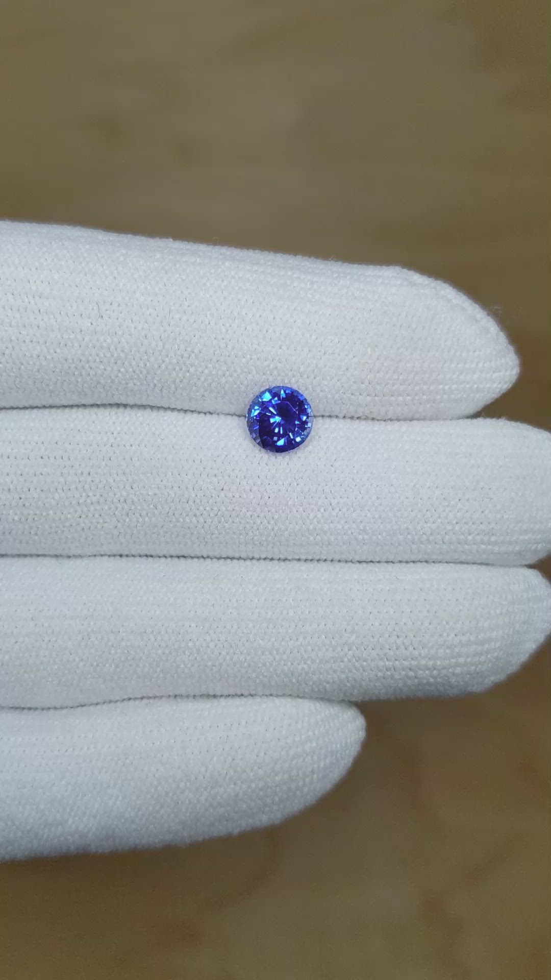 1.46 Ct. Blue Sapphire from Ceylon (Sri Lanka) Size Video