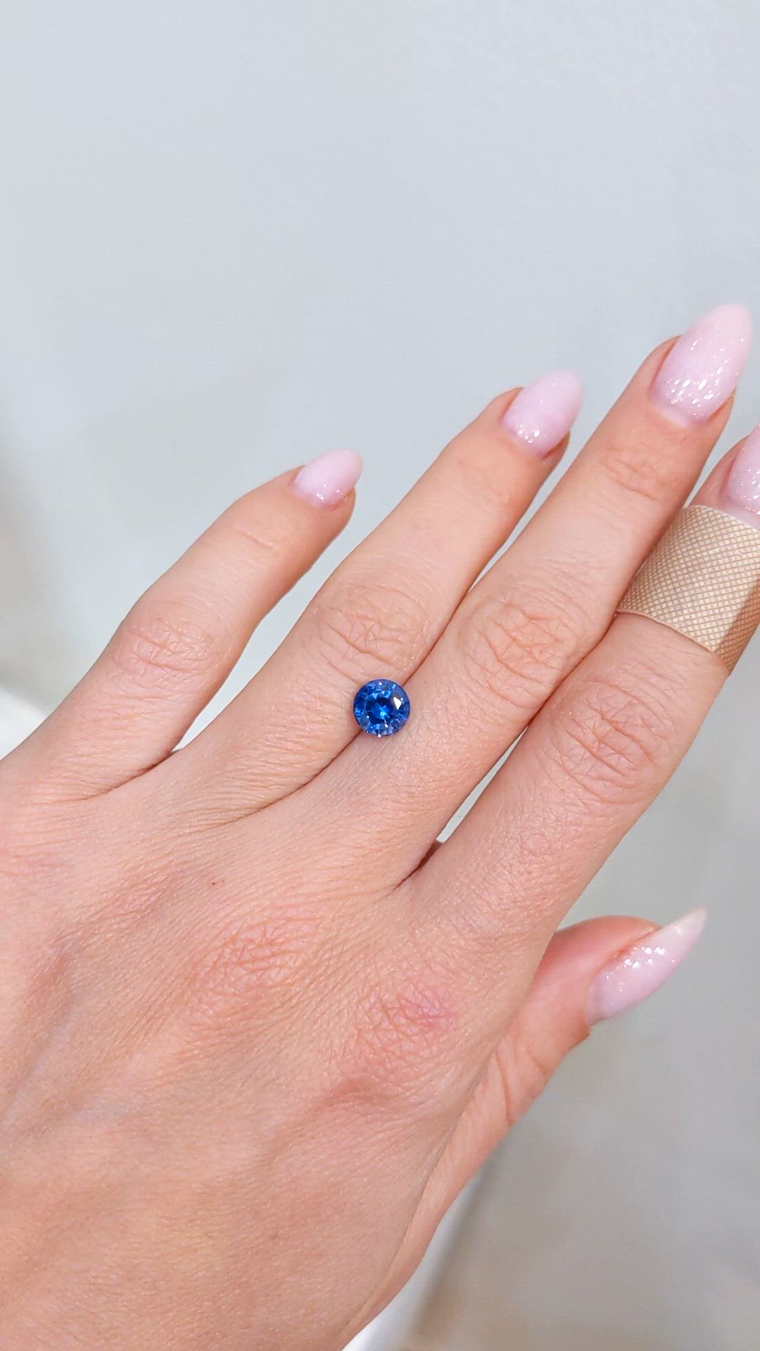 1.40 Ct. Blue Sapphire from Ceylon (Sri Lanka) Size Video