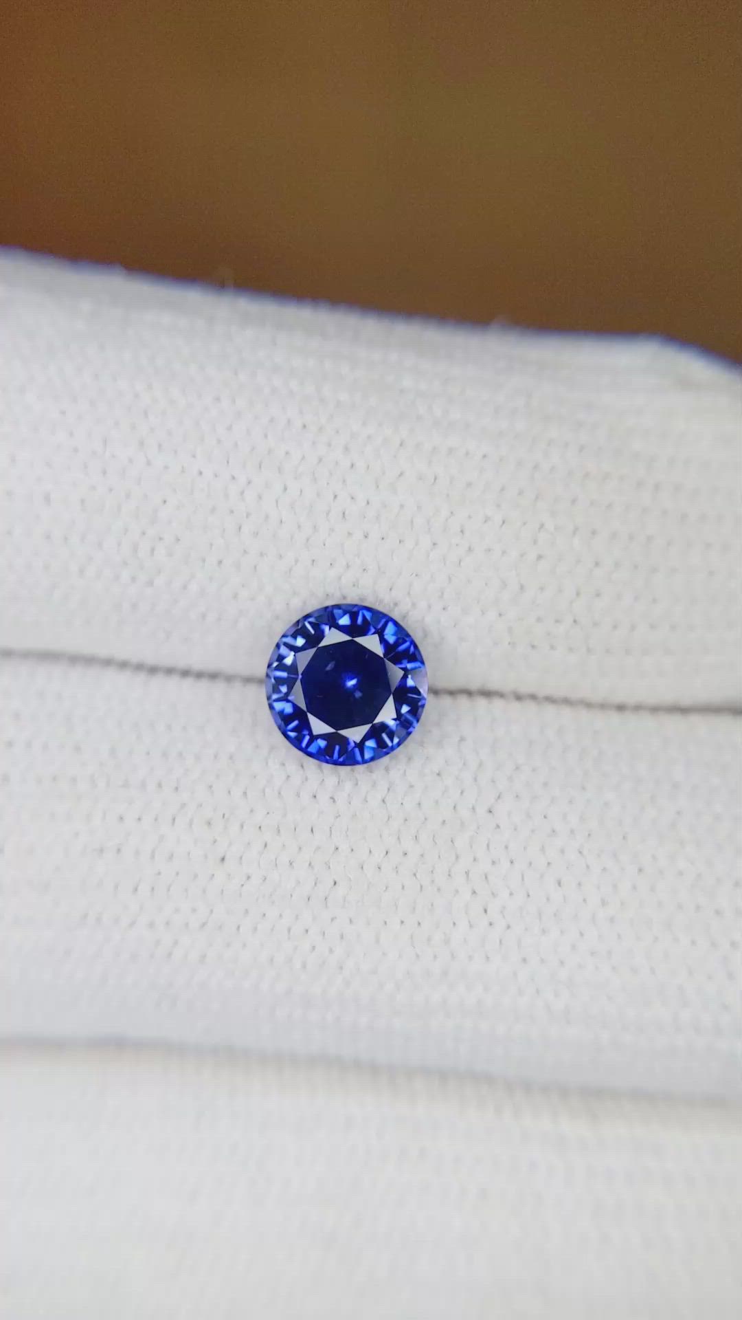 1.40 Ct. Blue Sapphire from Ceylon (Sri Lanka) Size Video