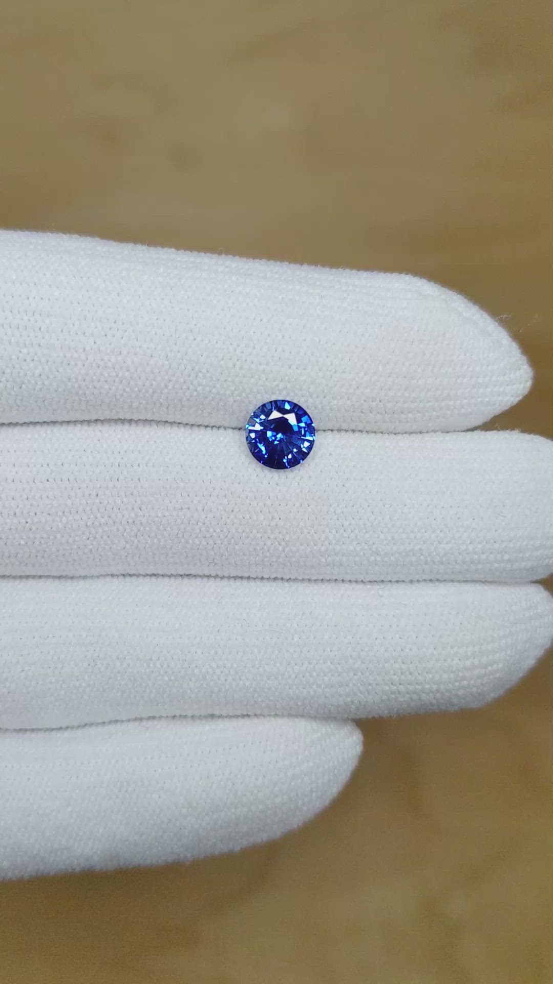 1.40 Ct. Blue Sapphire from Ceylon (Sri Lanka) Size Video