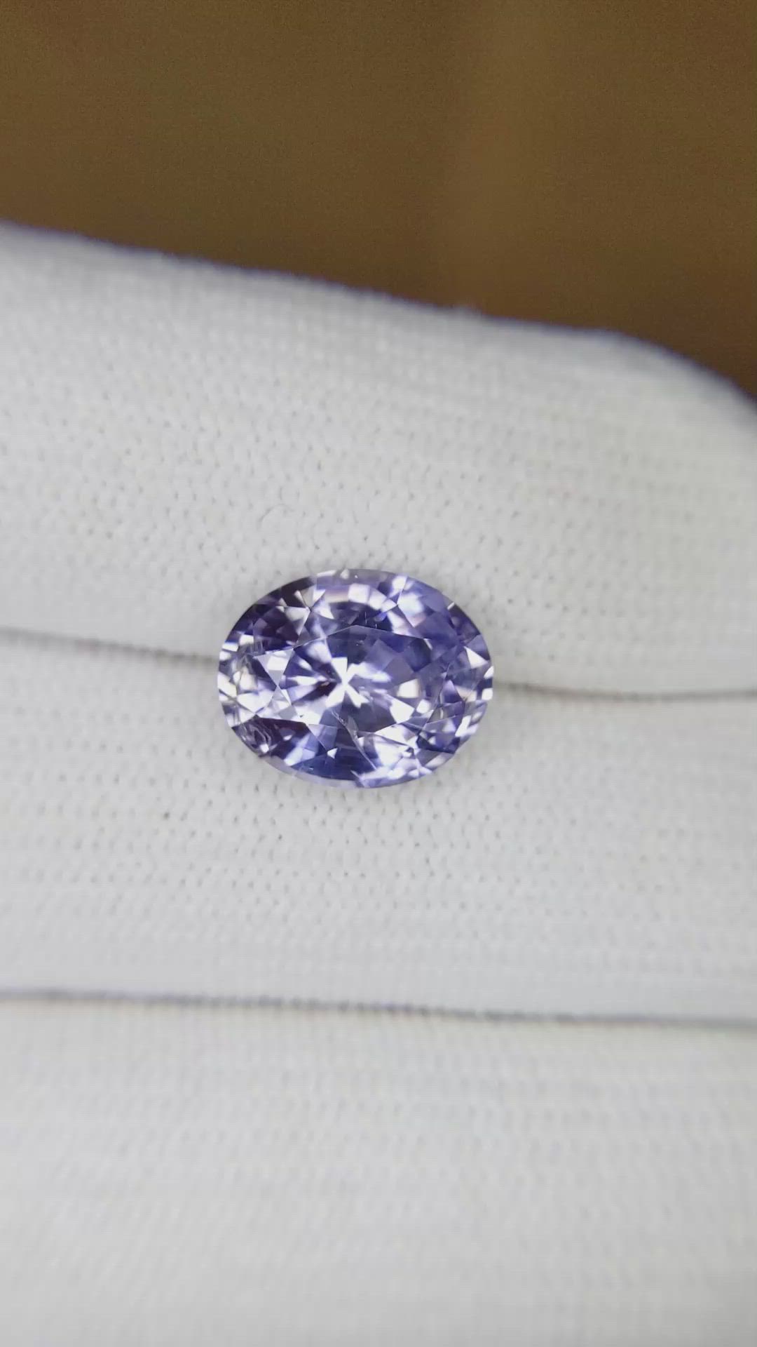 4.51 Ct. Violet Sapphire from Ceylon (Sri Lanka) Size Video