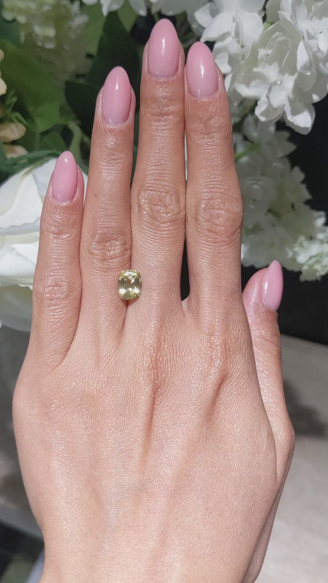 2.31 Ct. Yellow Sapphire from Ceylon (Sri Lanka) Size Video