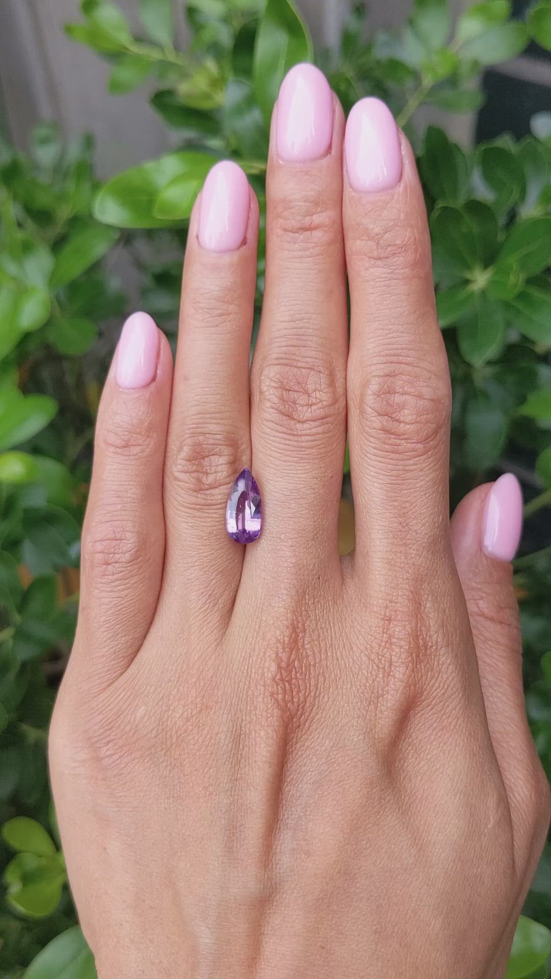 3.03 Ct. Purplish Pink Sapphire from Ceylon (Sri Lanka) Size Video