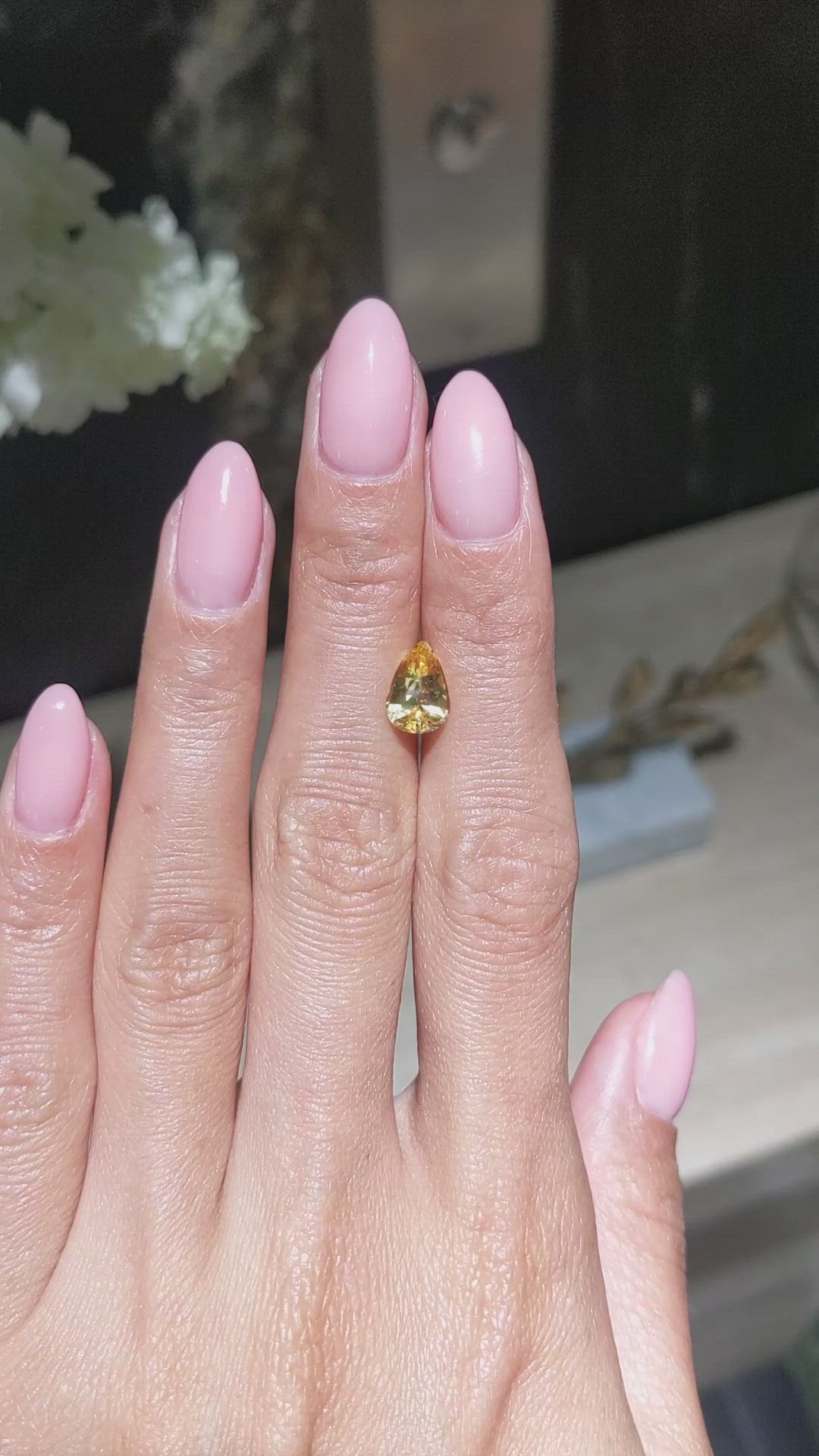 2.00 Ct. Yellow Sapphire from Ceylon (Sri Lanka) Size Video
