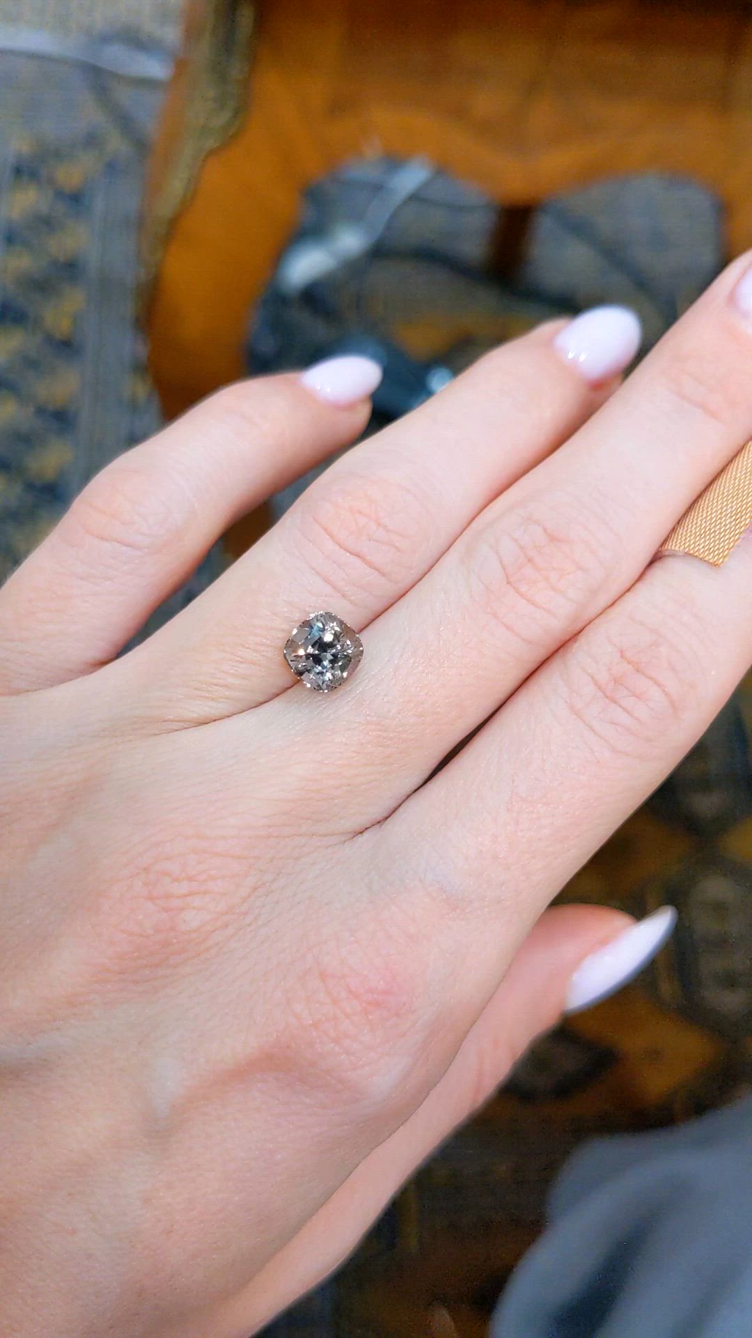 2.35 Ct. Yellowish Brown Sapphire from Ceylon (Sri Lanka) Size Video