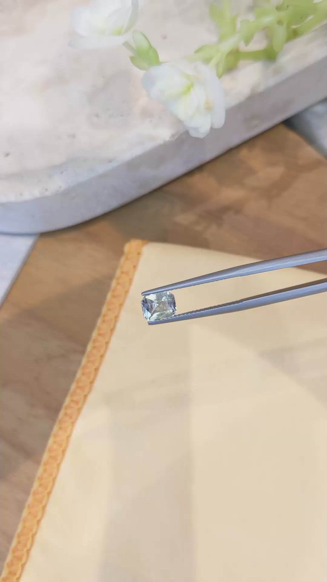 1.39 Ct. Yellow Sapphire from Ceylon (Sri Lanka) Size Video