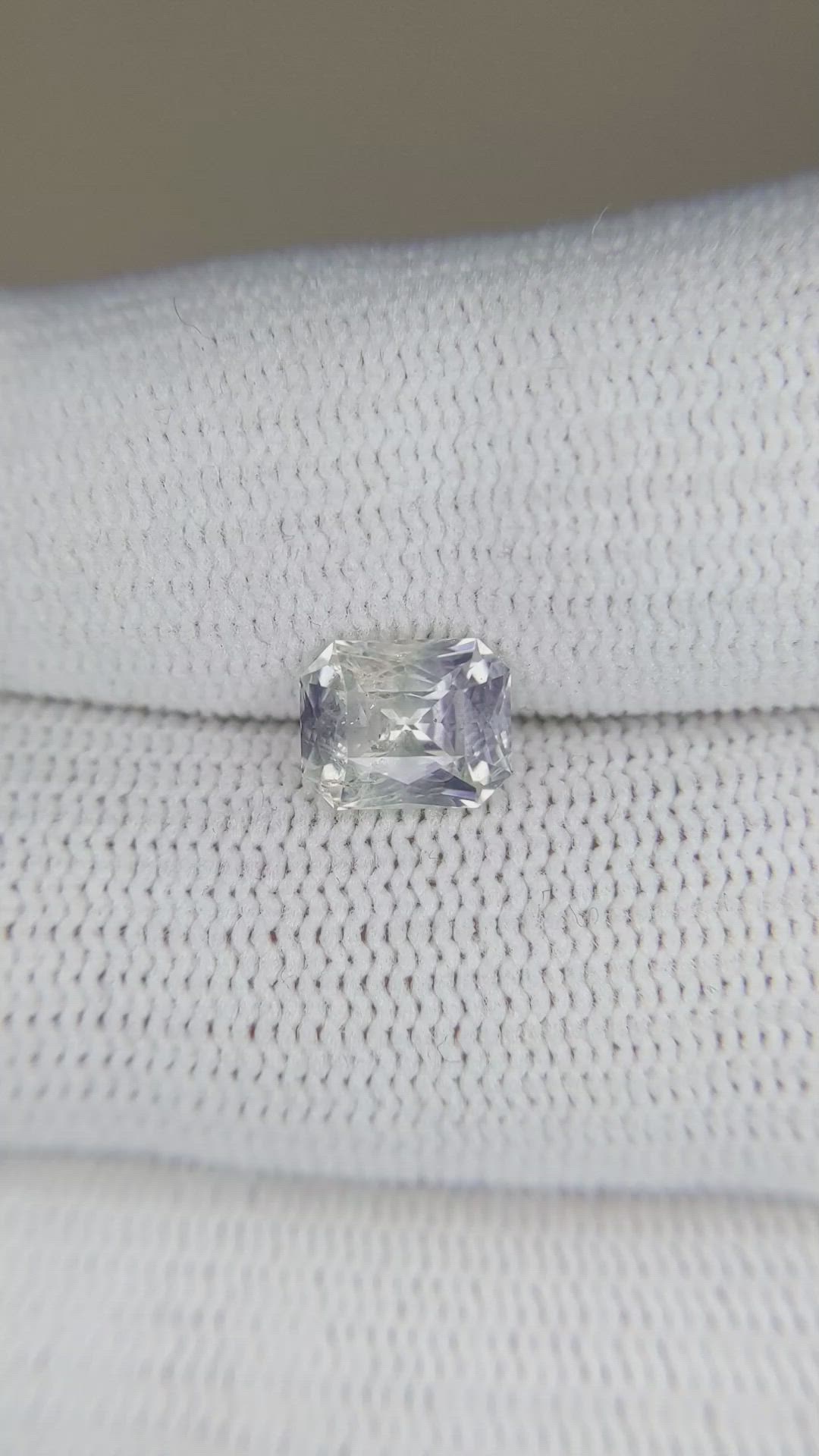 1.39 Ct. Yellow Sapphire from Ceylon (Sri Lanka) Size Video
