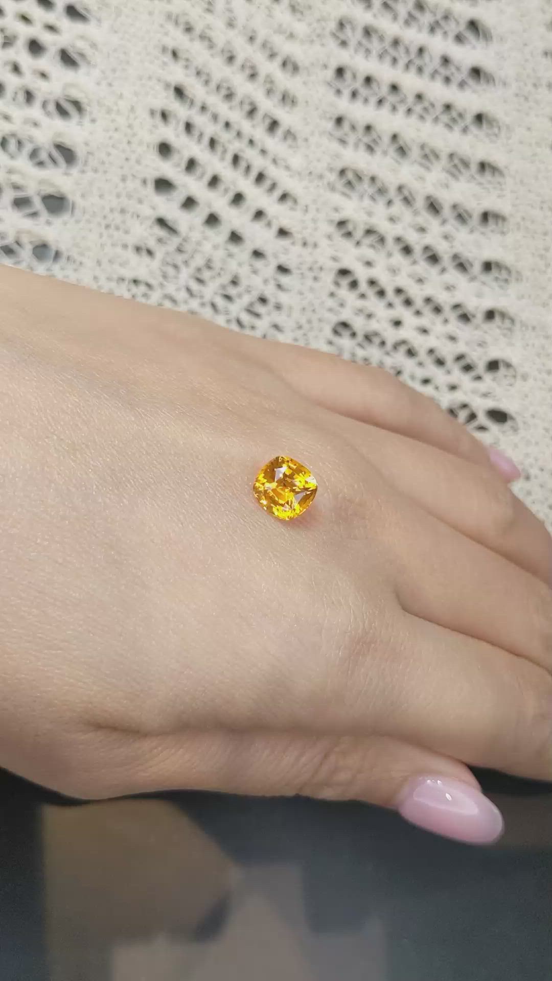 3.21 Ct. Yellow Sapphire from Ceylon (Sri Lanka) Size Video