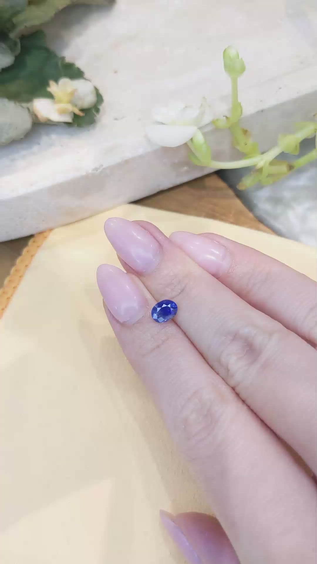 0.94 Ct. Blue Sapphire from Ceylon (Sri Lanka) Size Video