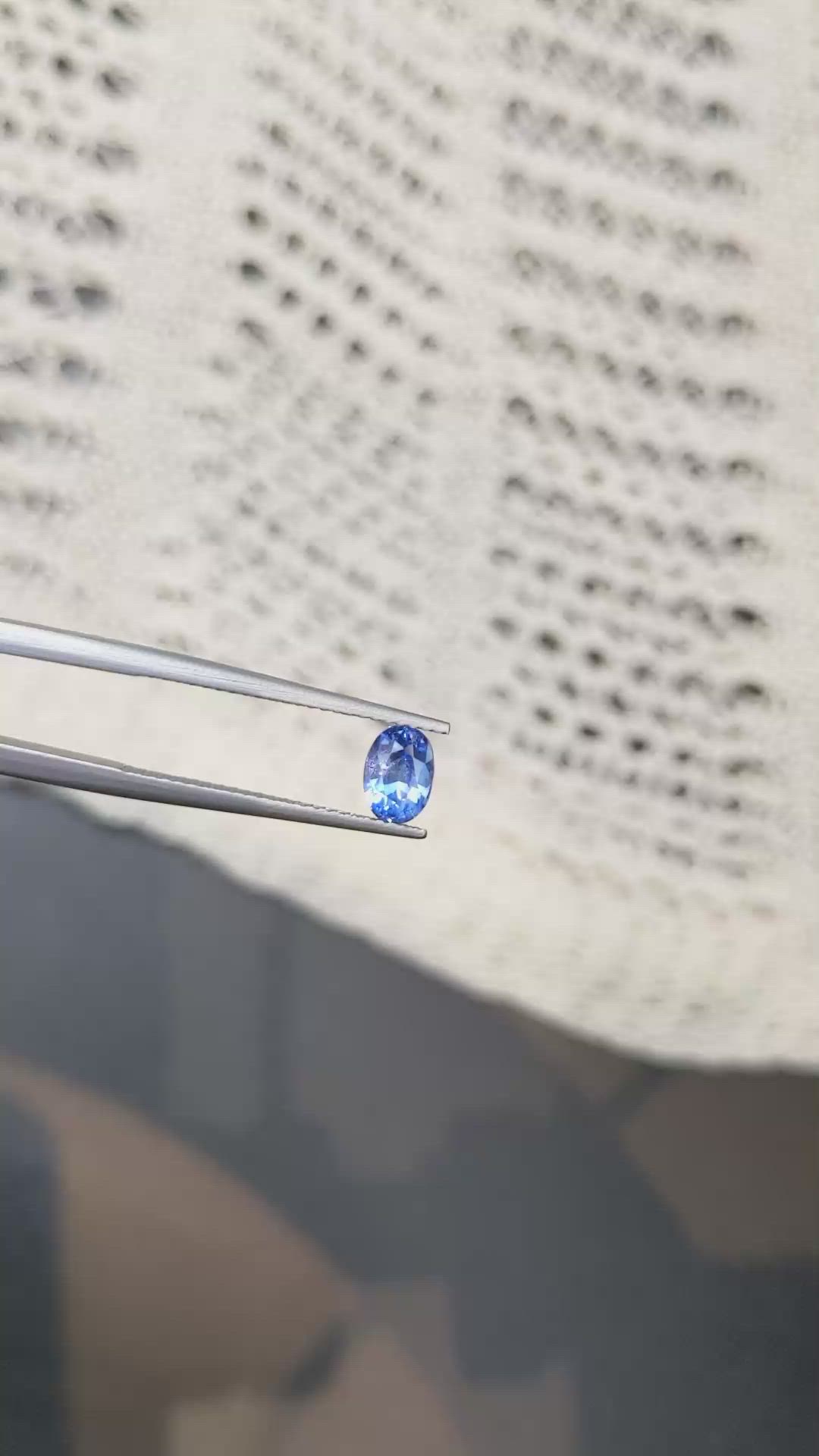 1.18 Ct. Blue Sapphire from Ceylon (Sri Lanka) Size Video