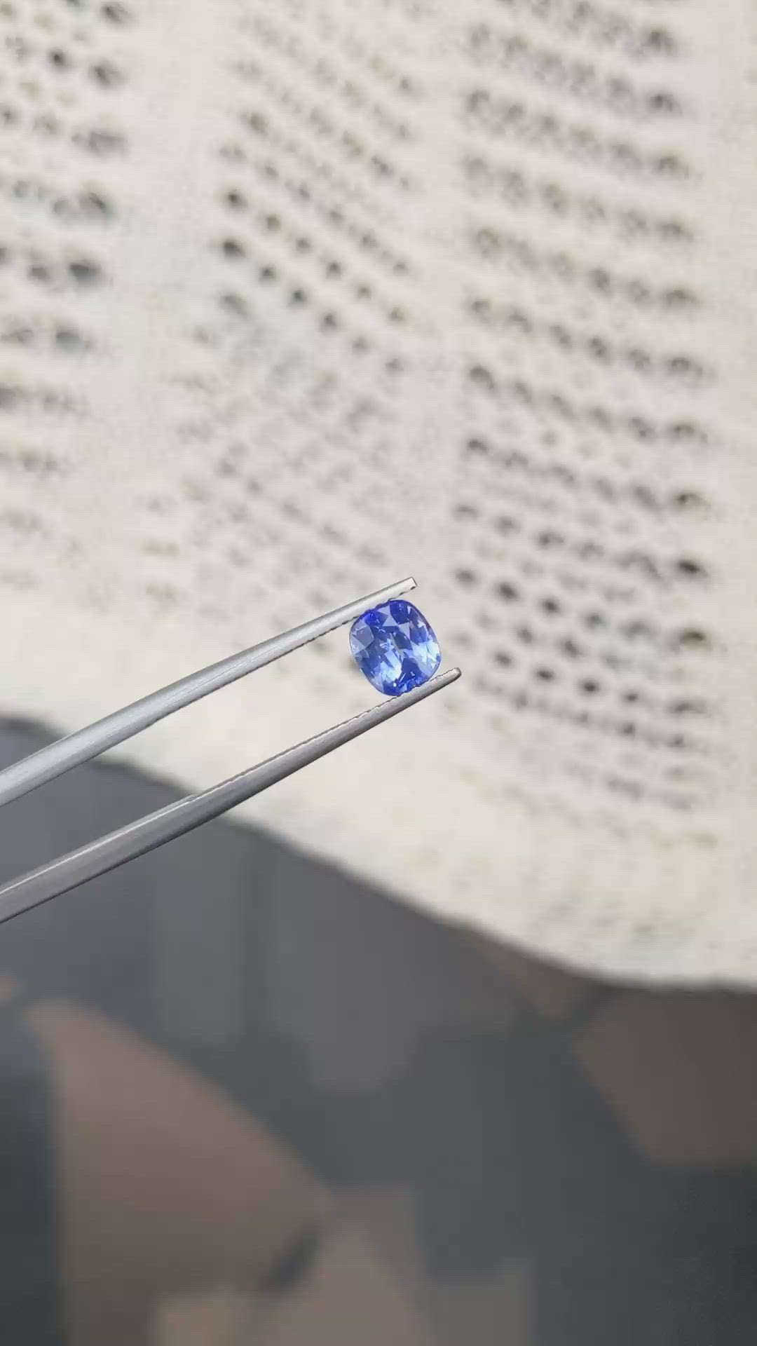 1.11 Ct. Blue Sapphire from Ceylon (Sri Lanka) Size Video
