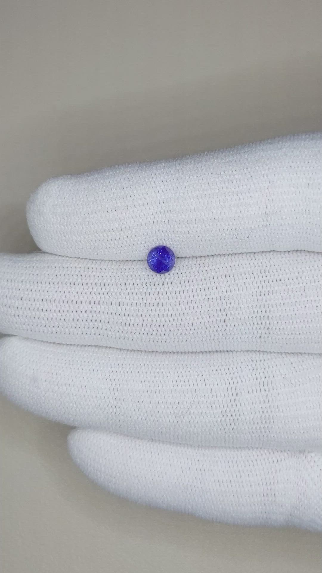 0.57 Ct. Blue Sapphire from Ceylon (Sri Lanka) Size Video
