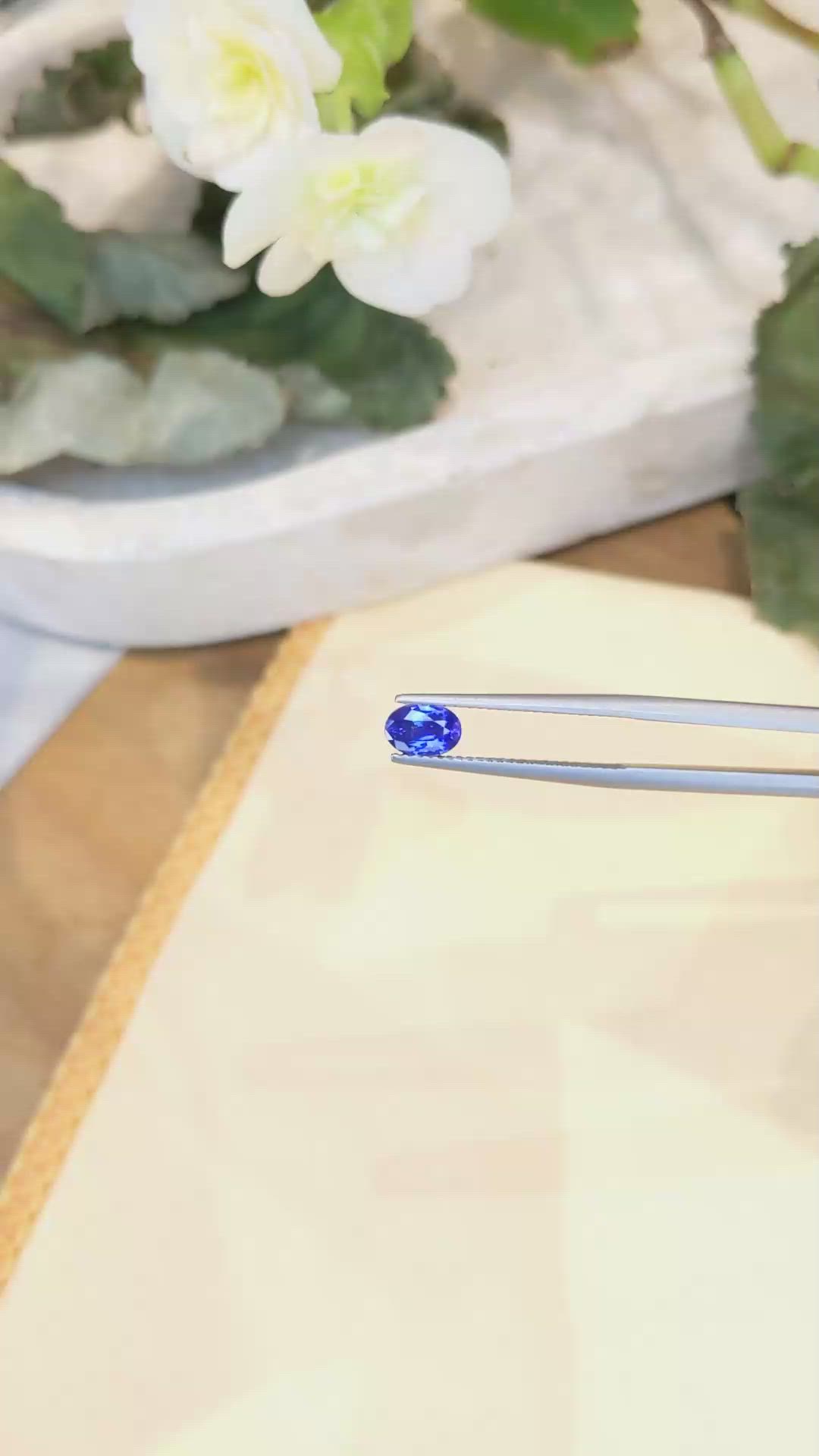 0.81 Ct. Blue Sapphire from Ceylon (Sri Lanka) Size Video