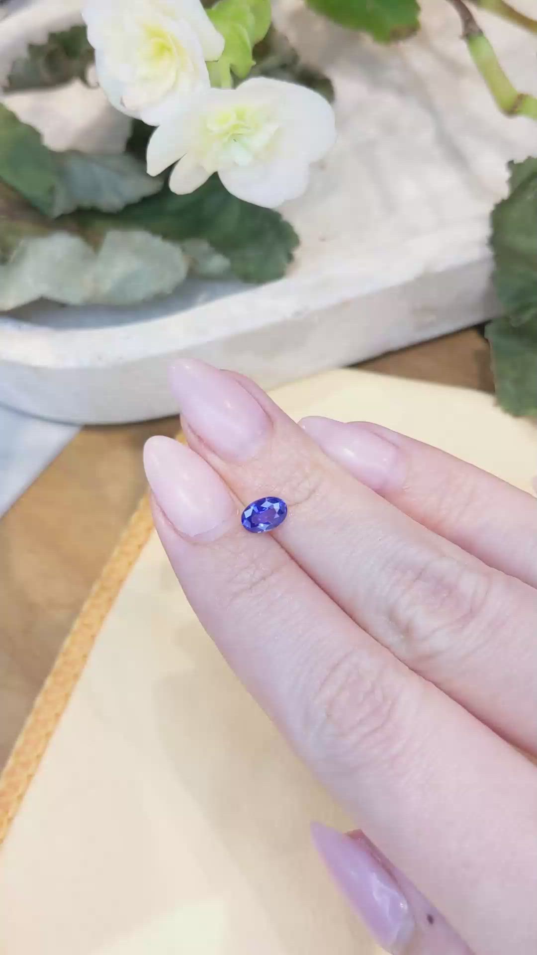 0.81 Ct. Blue Sapphire from Ceylon (Sri Lanka) Size Video
