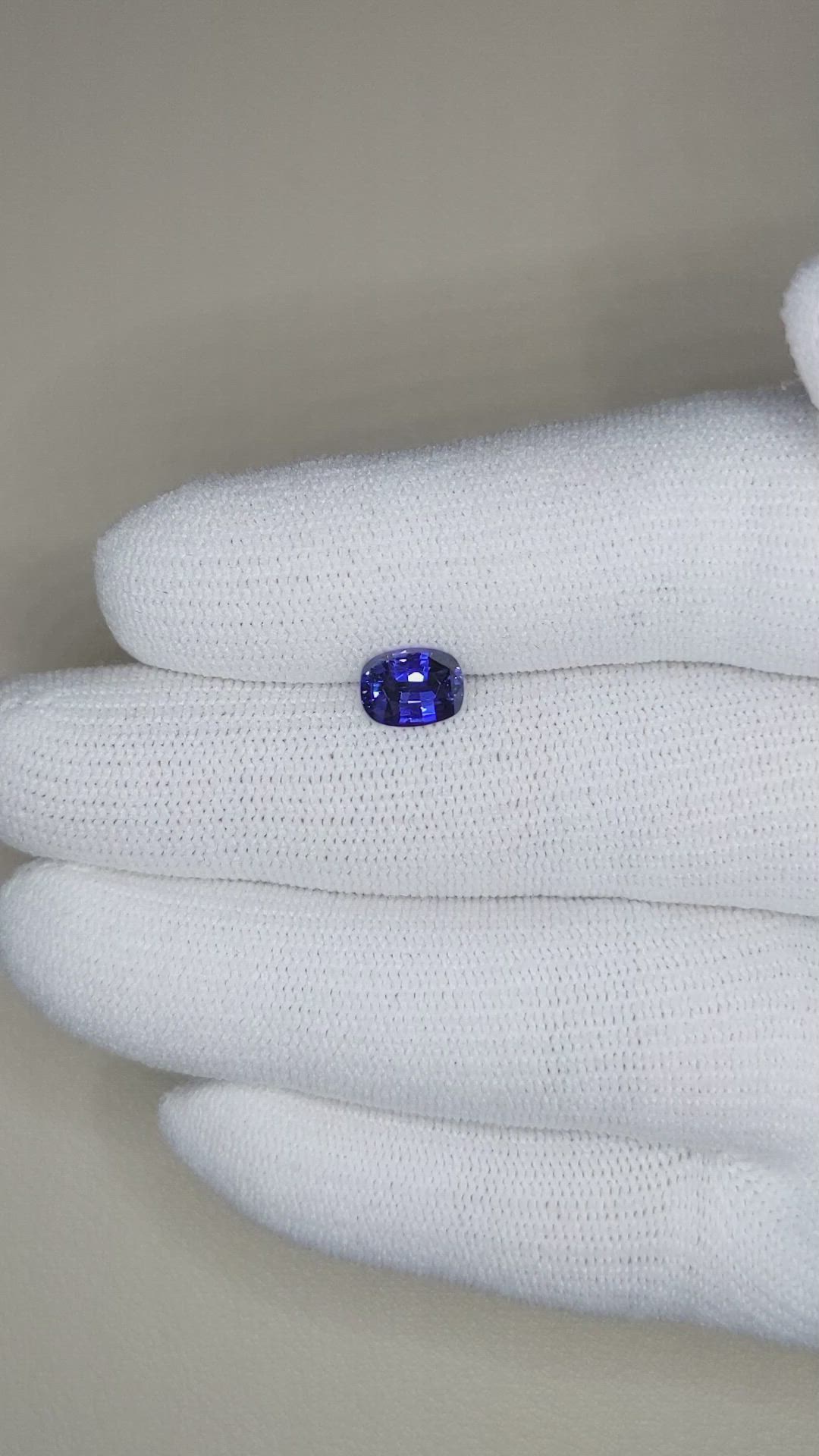 1.42 Ct. Blue Sapphire from Ceylon (Sri Lanka) Size Video