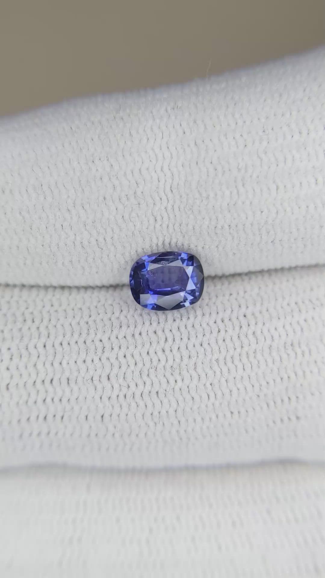 1.16 Ct. Blue Sapphire from Ceylon (Sri Lanka) Size Video
